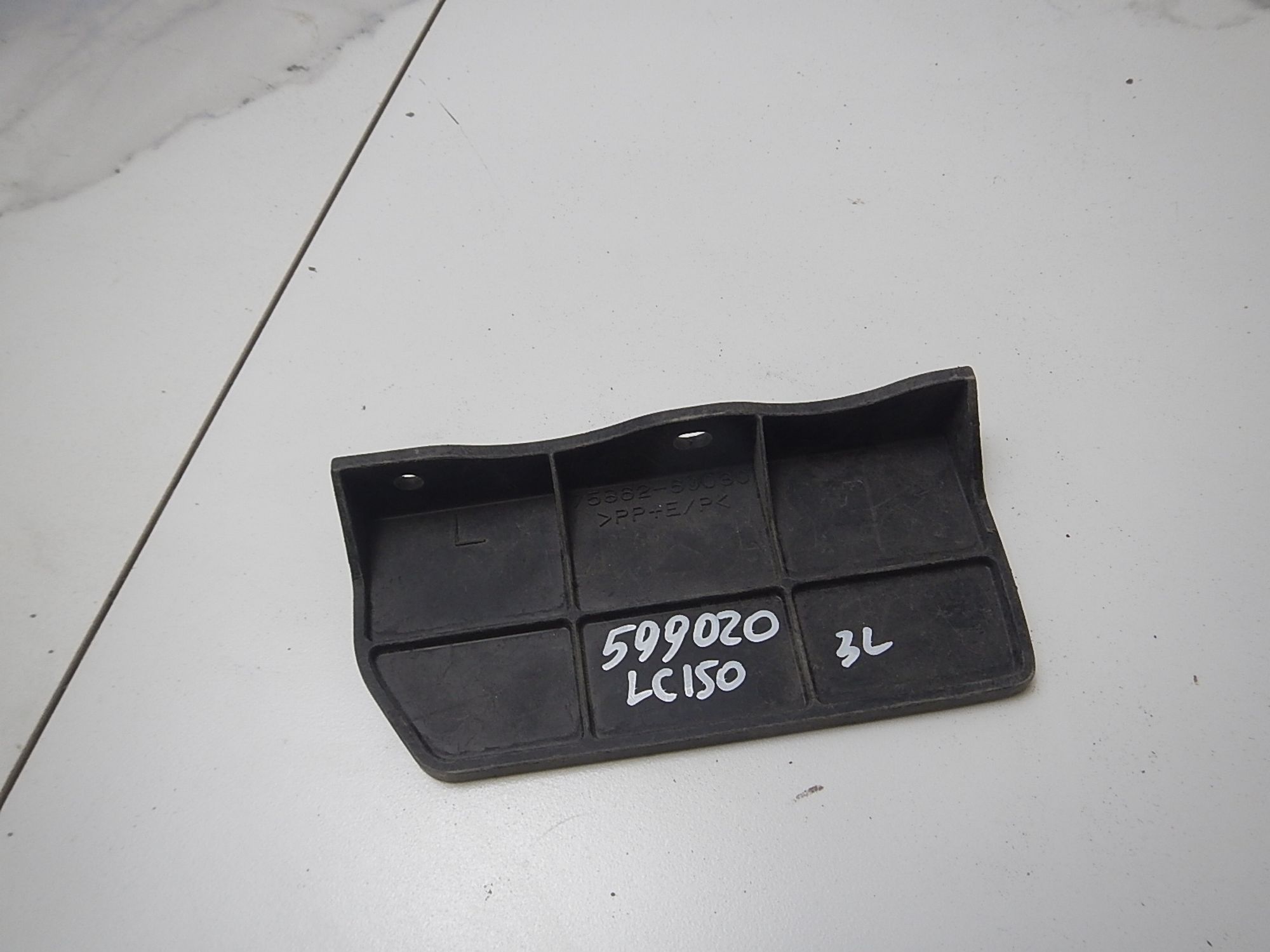 https://gcs.partsauto.market/rn-stockpro.appspot.com/thmbs/b135e93f2d106a11df5e4386431c5e55/125e99716366388fc2aec5006be4bf48/27884073c59606305a29ac8273ec0657.jpg