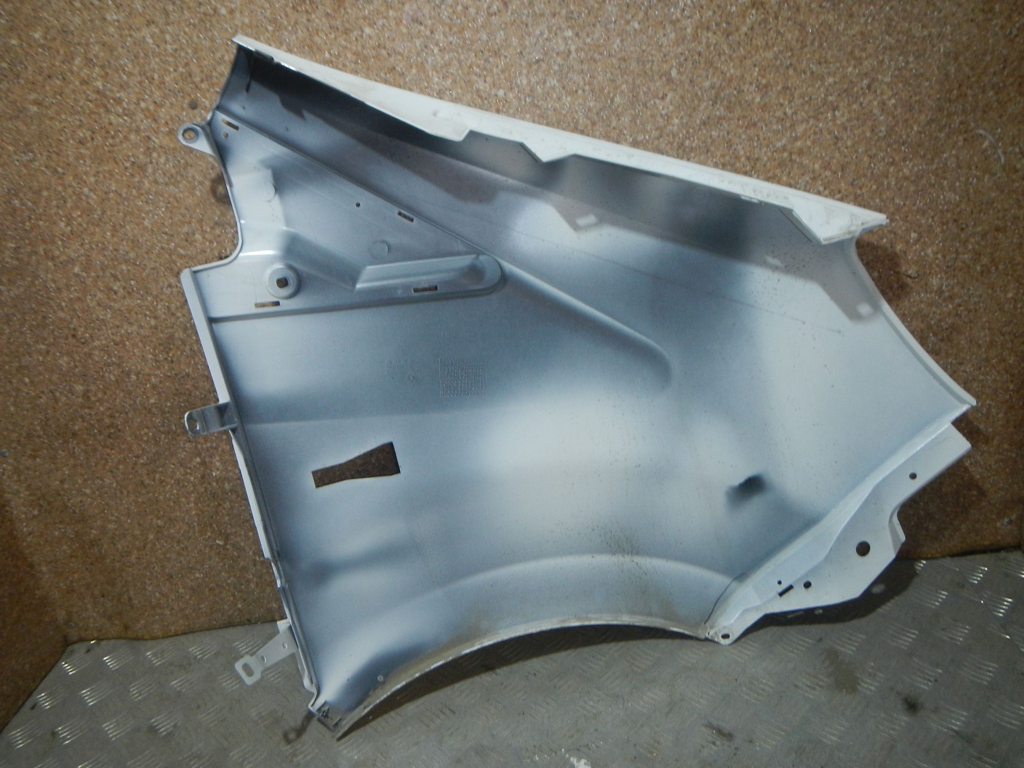 https://gcs.partsauto.market/rn-stockpro.appspot.com/thmbs/b135e93f2d106a11df5e4386431c5e55/1464949b24daf45c5b0afbf420fa57d2/79ddabbb0f8de166e9fb7a11d858d6ed.jpg