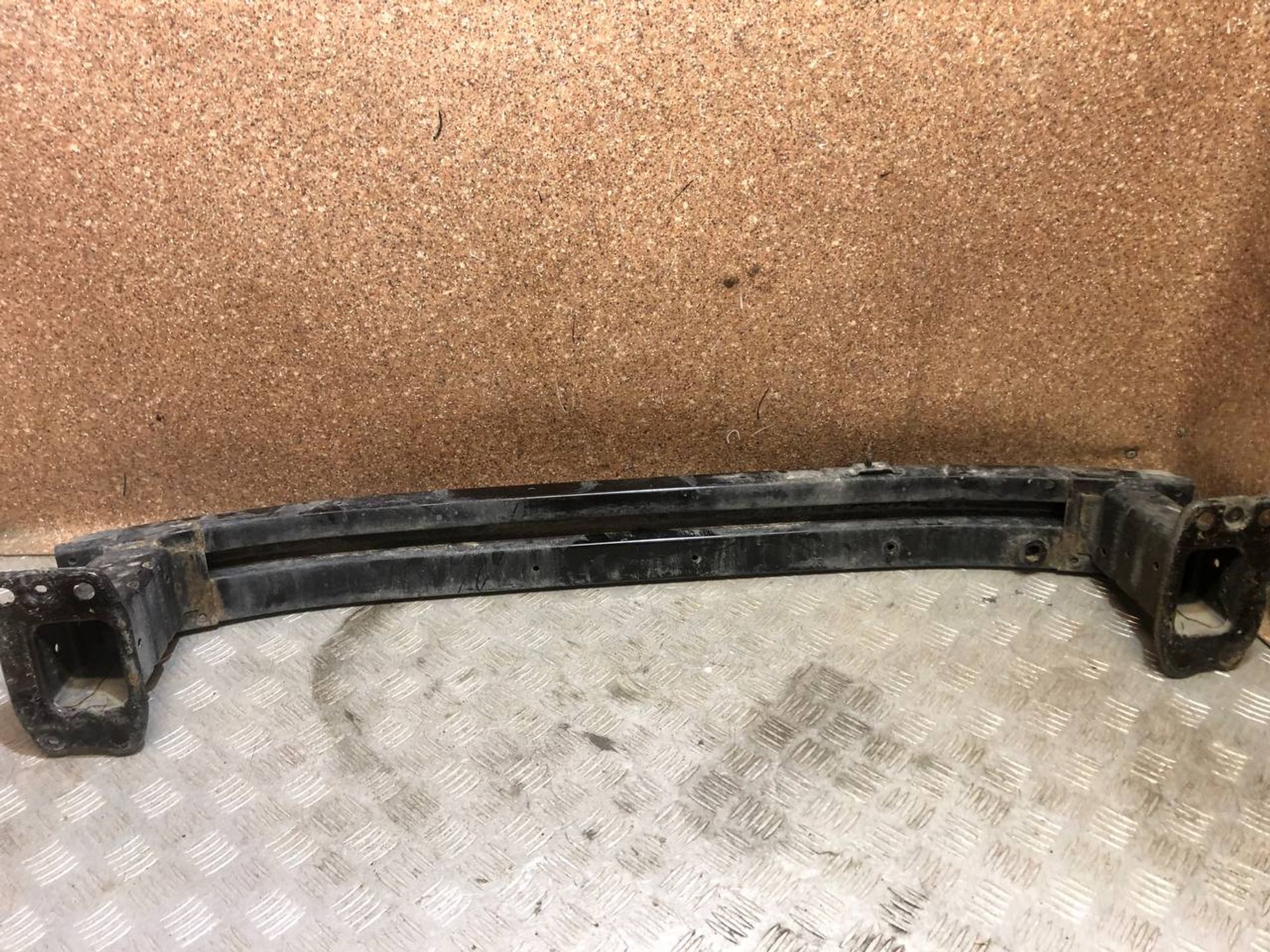 https://gcs.partsauto.market/rn-stockpro.appspot.com/thmbs/b135e93f2d106a11df5e4386431c5e55/284d4c8cc185695a40c8584f44d9ab54/f28b818a000d68bff4063d1b7313482c.jpg