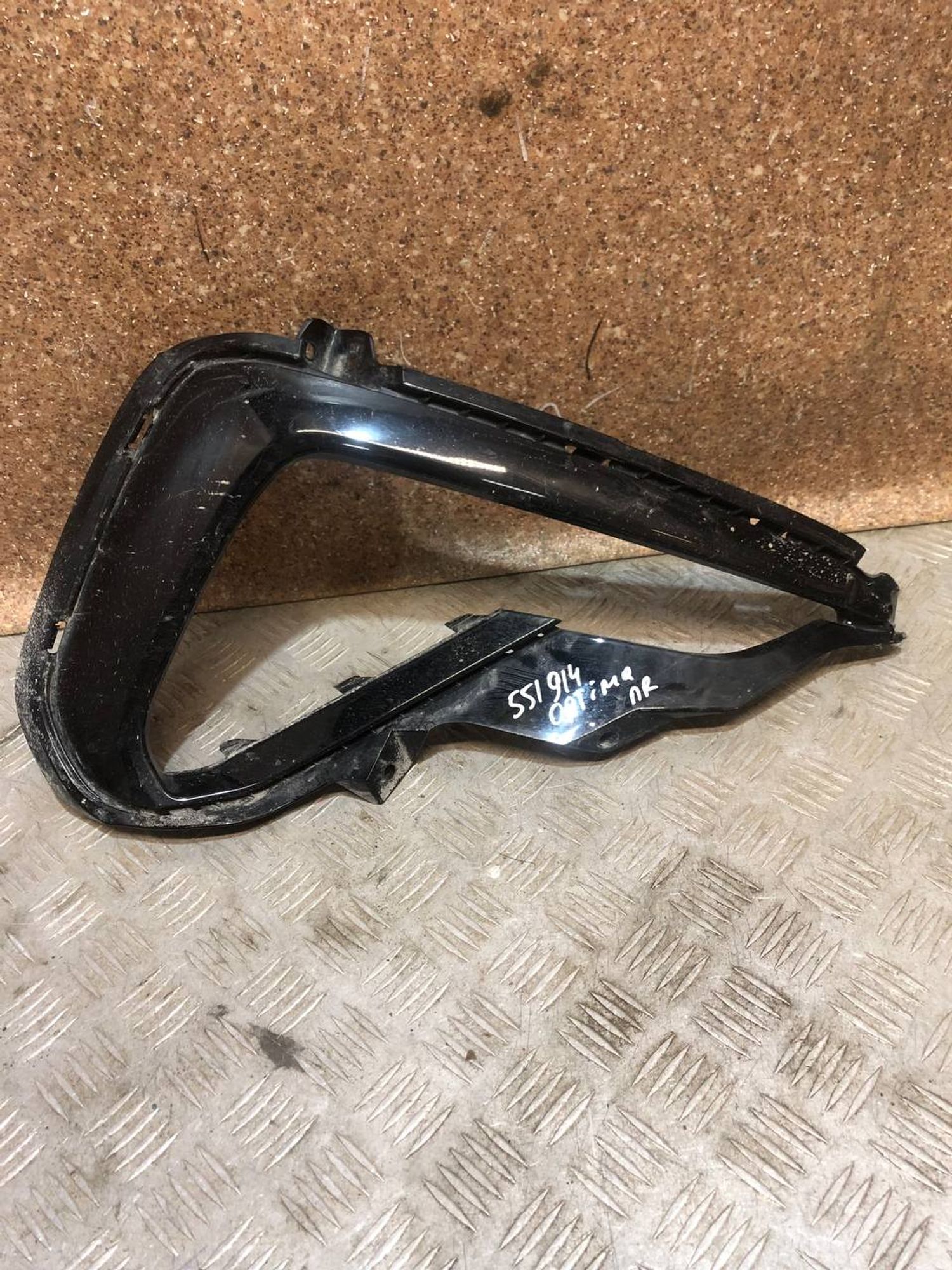 https://gcs.partsauto.market/rn-stockpro.appspot.com/thmbs/b135e93f2d106a11df5e4386431c5e55/3ccbc4bbfd3447d3453f86edc06454e1/748f016c4b7a4f3ad53ae7cd7a8cf410.jpg