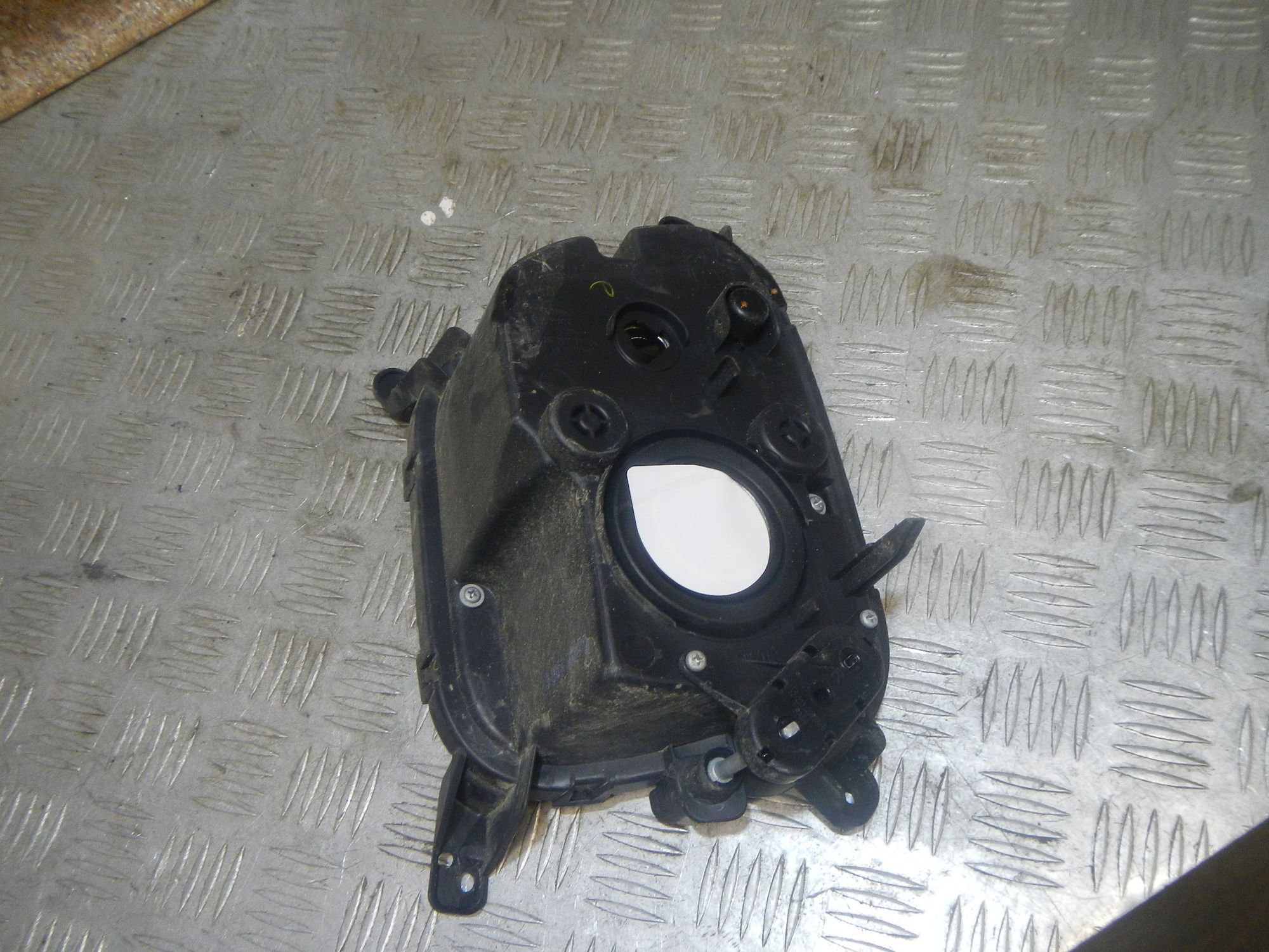 https://gcs.partsauto.market/rn-stockpro.appspot.com/thmbs/b135e93f2d106a11df5e4386431c5e55/40f868bfe4c87c4de5e9cf389e266975/fbe8bc2d99dd0df92e60f4a6203384bf.jpg