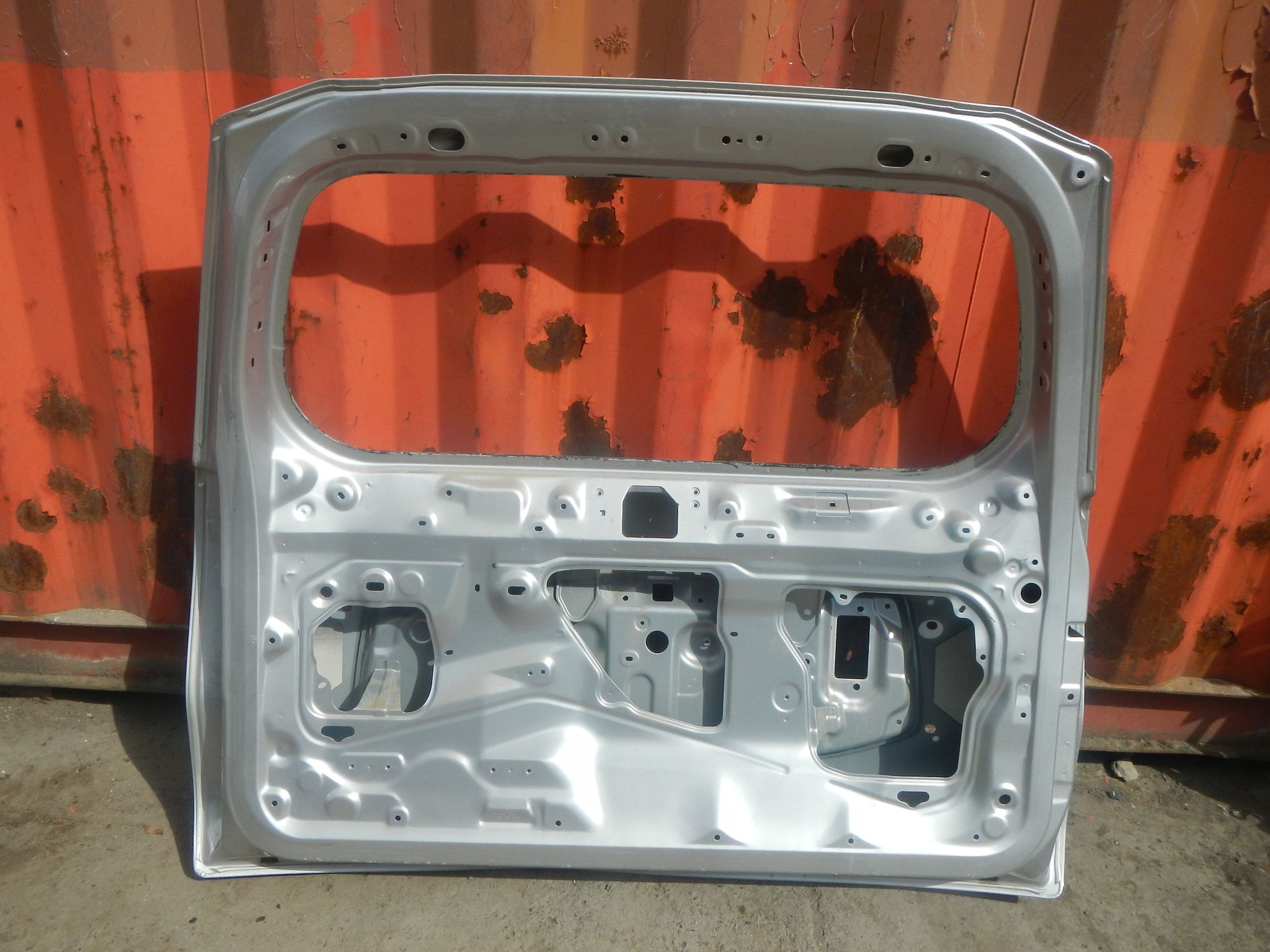 https://gcs.partsauto.market/rn-stockpro.appspot.com/thmbs/b135e93f2d106a11df5e4386431c5e55/5ab5521ef92d63aff323dccd962397d1/204bde0d7a8af110e4e24c1683debc42.jpg
