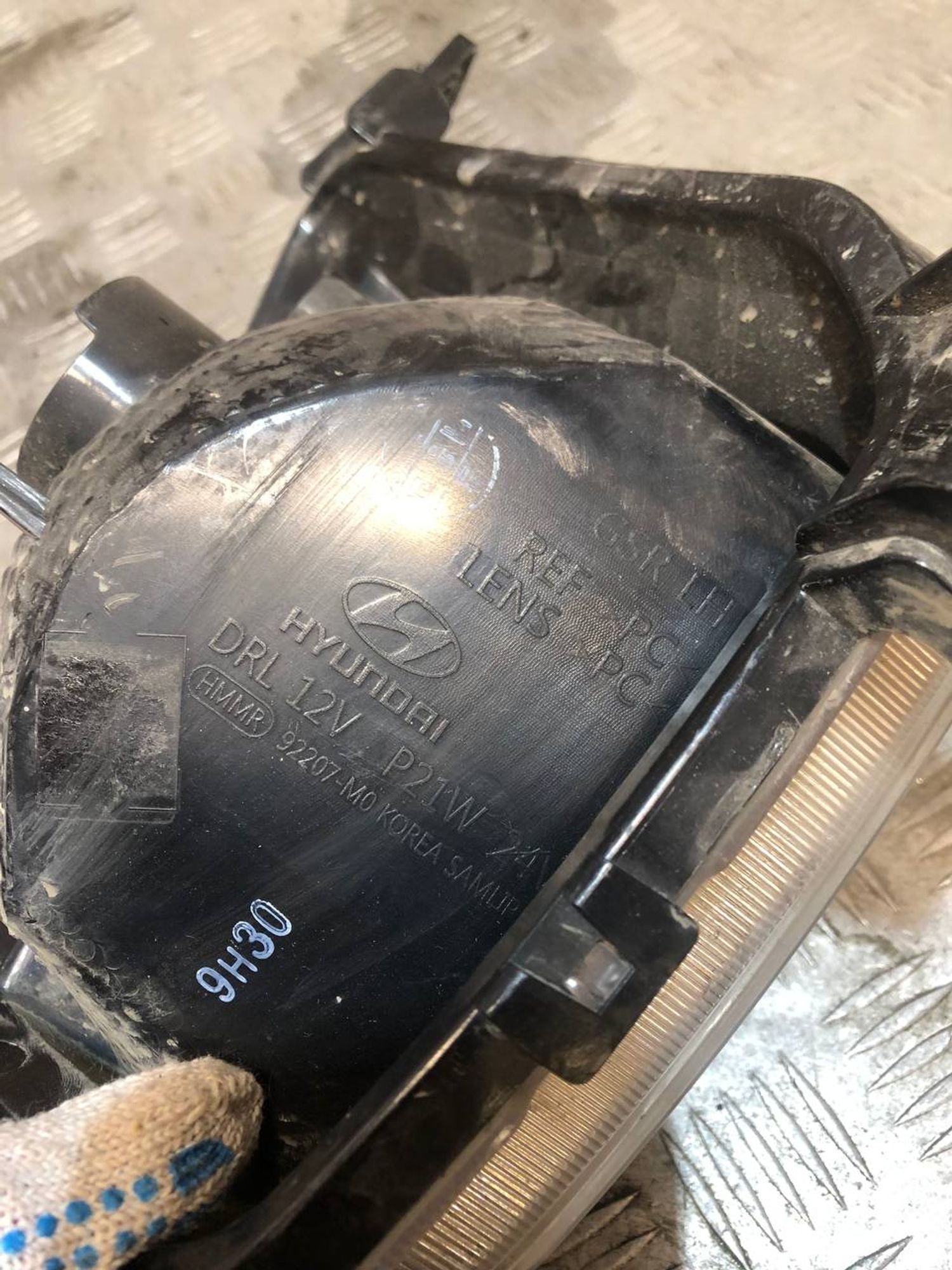 https://gcs.partsauto.market/rn-stockpro.appspot.com/thmbs/b135e93f2d106a11df5e4386431c5e55/752482d9dd323987cc80451bff9be3a5/bad0eddcac63f9c9398740edf2c3ae5e.jpg