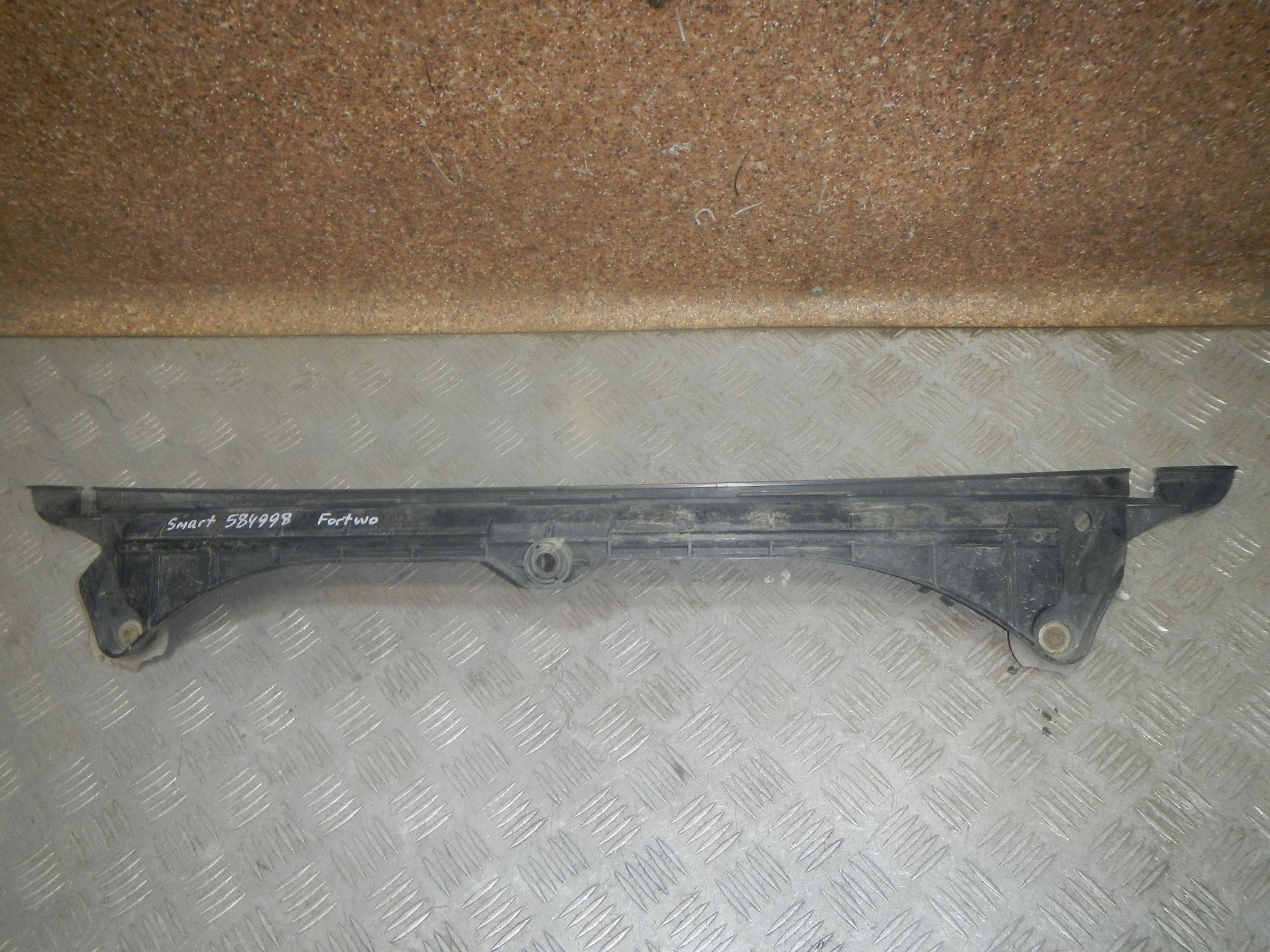 https://gcs.partsauto.market/rn-stockpro.appspot.com/thmbs/b135e93f2d106a11df5e4386431c5e55/7e8ca391b01444807aec37fabf5cdb9a/1766a2cc00d4a3decd1338cc661dc5d5.jpg