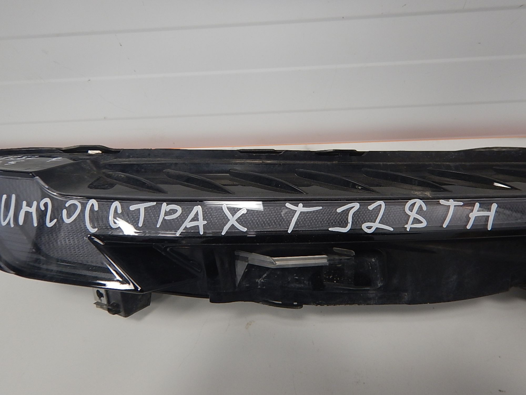 https://gcs.partsauto.market/rn-stockpro.appspot.com/thmbs/b135e93f2d106a11df5e4386431c5e55/822ccb22840648674eab6a94fe08527c/d68716e9039b78ad4b22f65b296371dc.jpg
