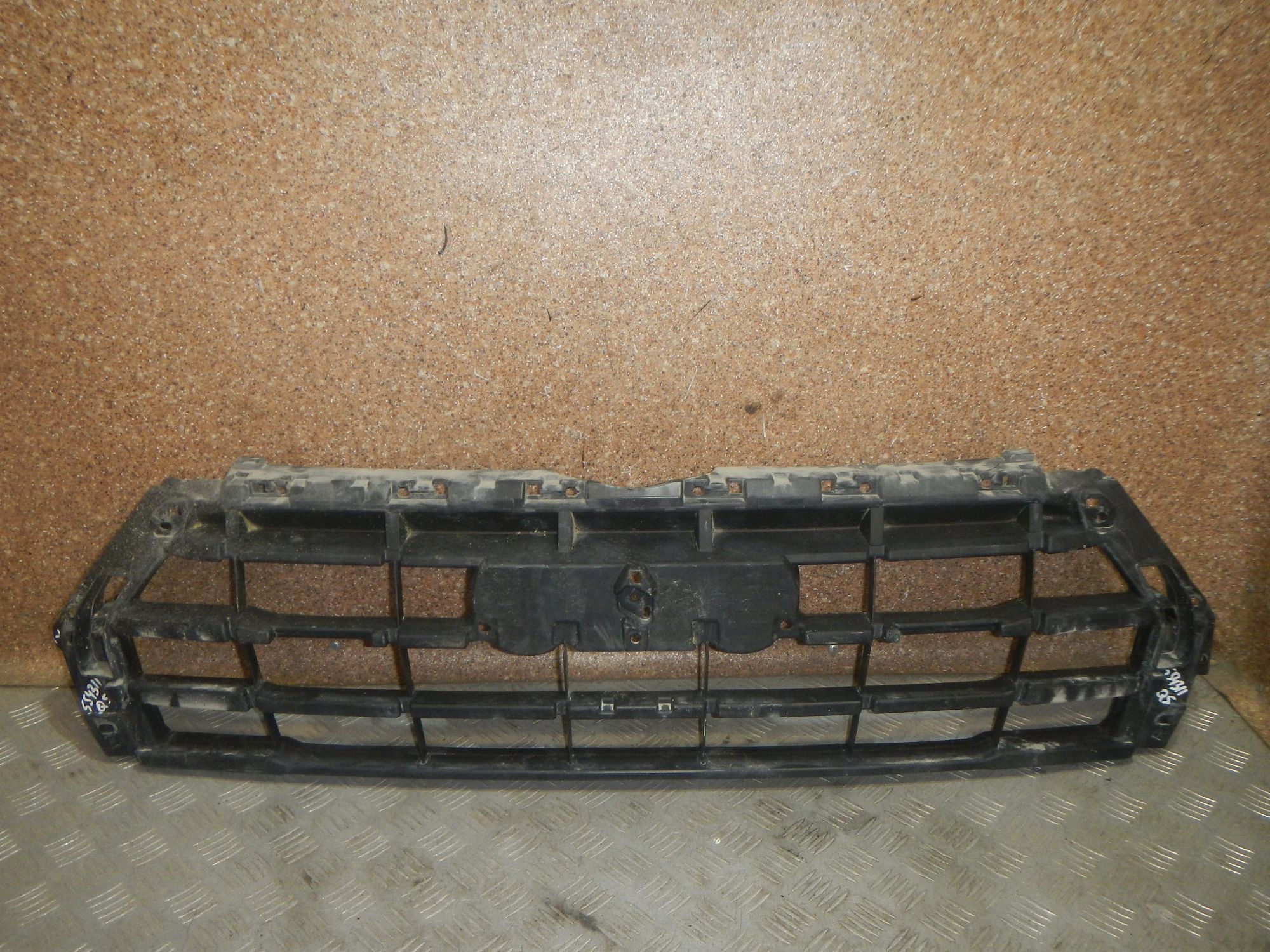 https://gcs.partsauto.market/rn-stockpro.appspot.com/thmbs/b135e93f2d106a11df5e4386431c5e55/884a7fdcd10a63669f9bf91782f5eab4/9bd38997edb0ce4e9ae7669b89e746d8.jpg