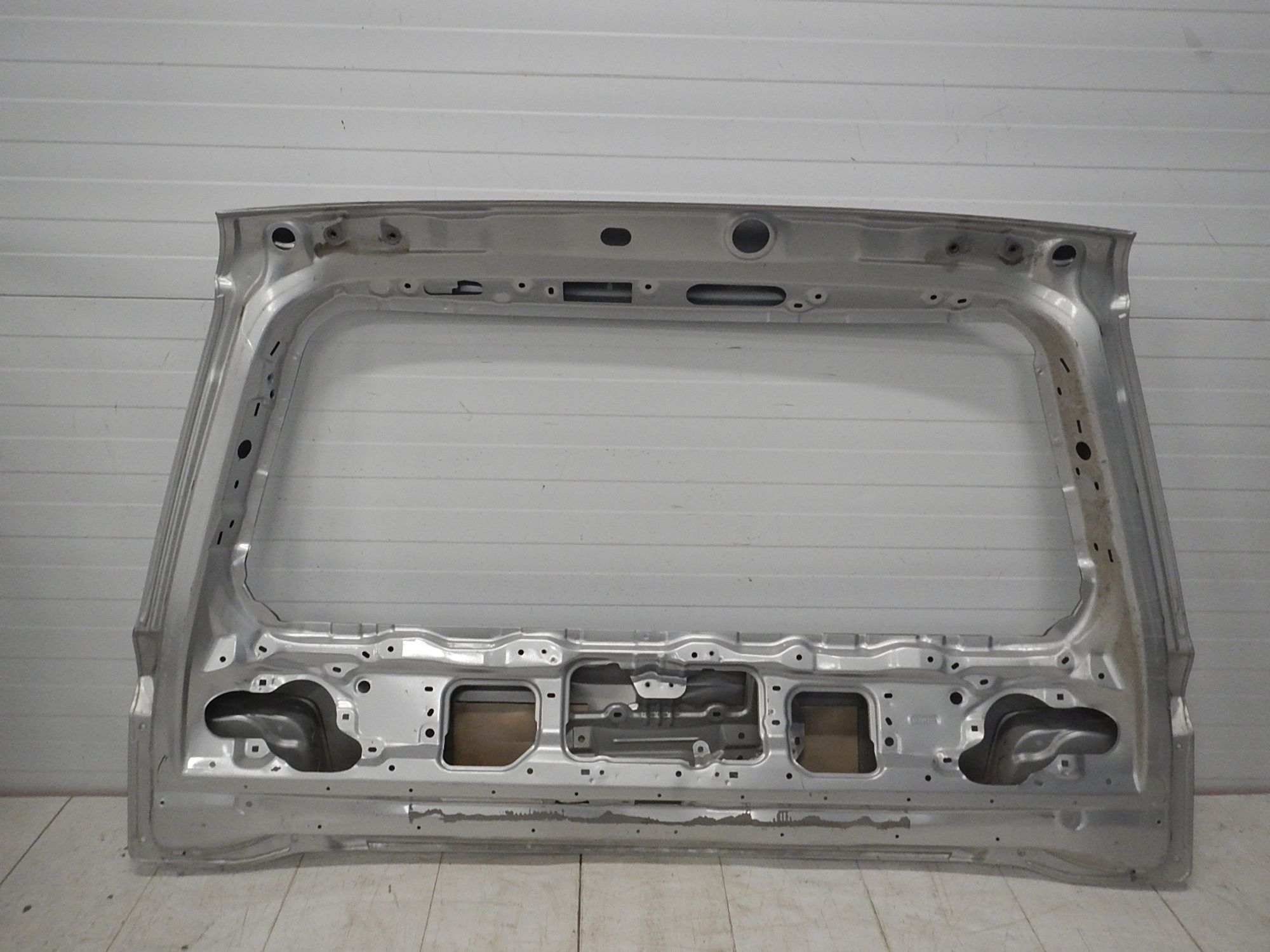https://gcs.partsauto.market/rn-stockpro.appspot.com/thmbs/b135e93f2d106a11df5e4386431c5e55/9fc7fbd76823847cd99377122ce8ef0c/c42e5694afbe7e69f37adaf524baa58b.jpg