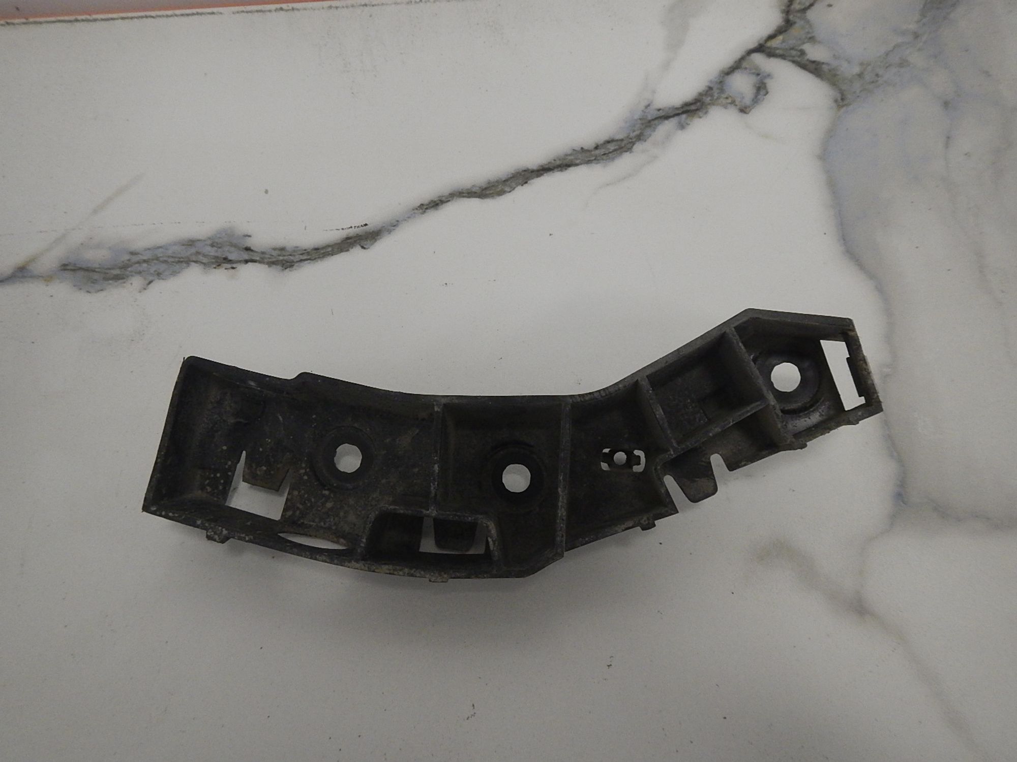 https://gcs.partsauto.market/rn-stockpro.appspot.com/thmbs/b135e93f2d106a11df5e4386431c5e55/ace991ff4efa0b42ed7d80a7bc2f140b/81db8c7b497f7ba3d3f34eb9b9284079.jpg