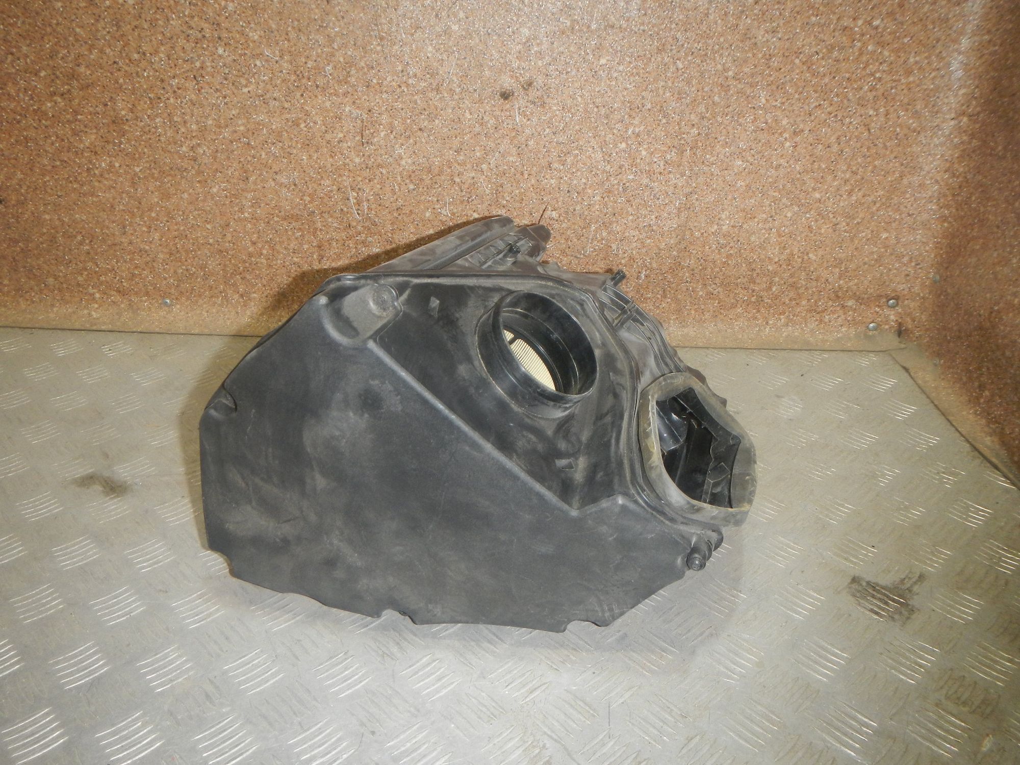 https://gcs.partsauto.market/rn-stockpro.appspot.com/thmbs/b135e93f2d106a11df5e4386431c5e55/ccba771d5745f3a37191c7069cfcca5e/16ca24ad6cd7fb09ae42e67c0d521b33.jpg