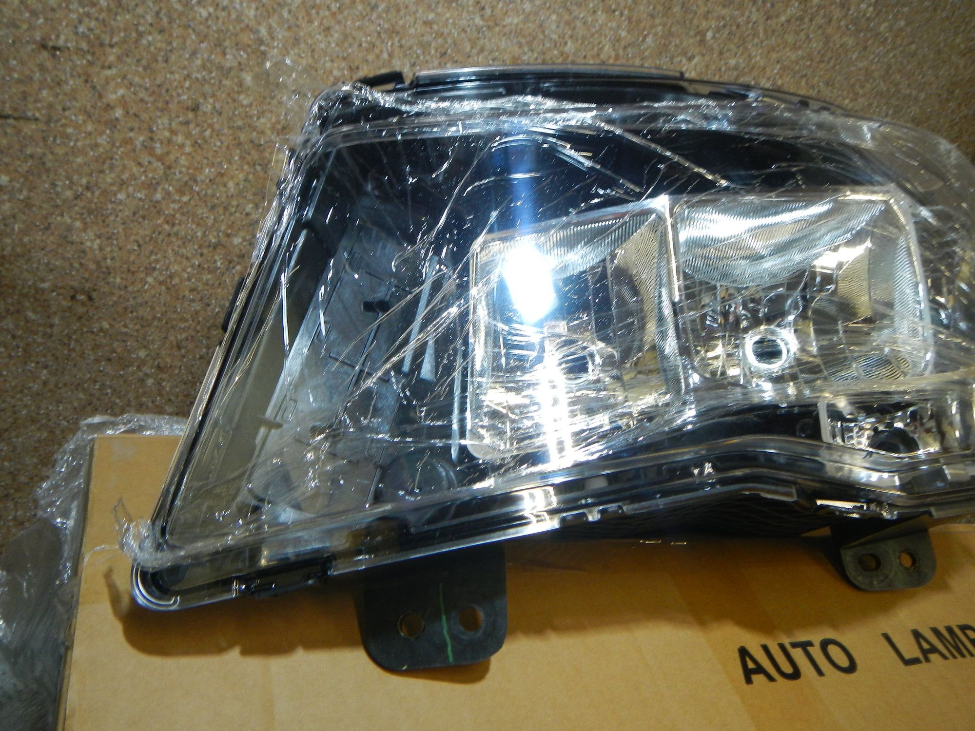 https://gcs.partsauto.market/rn-stockpro.appspot.com/thmbs/b135e93f2d106a11df5e4386431c5e55/e9e6bc17fdd283be022a56830676e0c4/96306ae7ac363af863bf564a308ffbc0.jpg