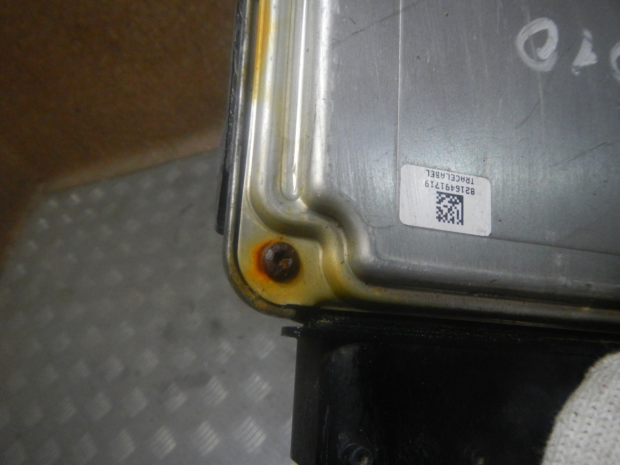 https://gcs.partsauto.market/rn-stockpro.appspot.com/thmbs/b135e93f2d106a11df5e4386431c5e55/f86d346de66b50686d91f677b0be55ac/67271f92e7b9e0a1319decc639b43106.jpg