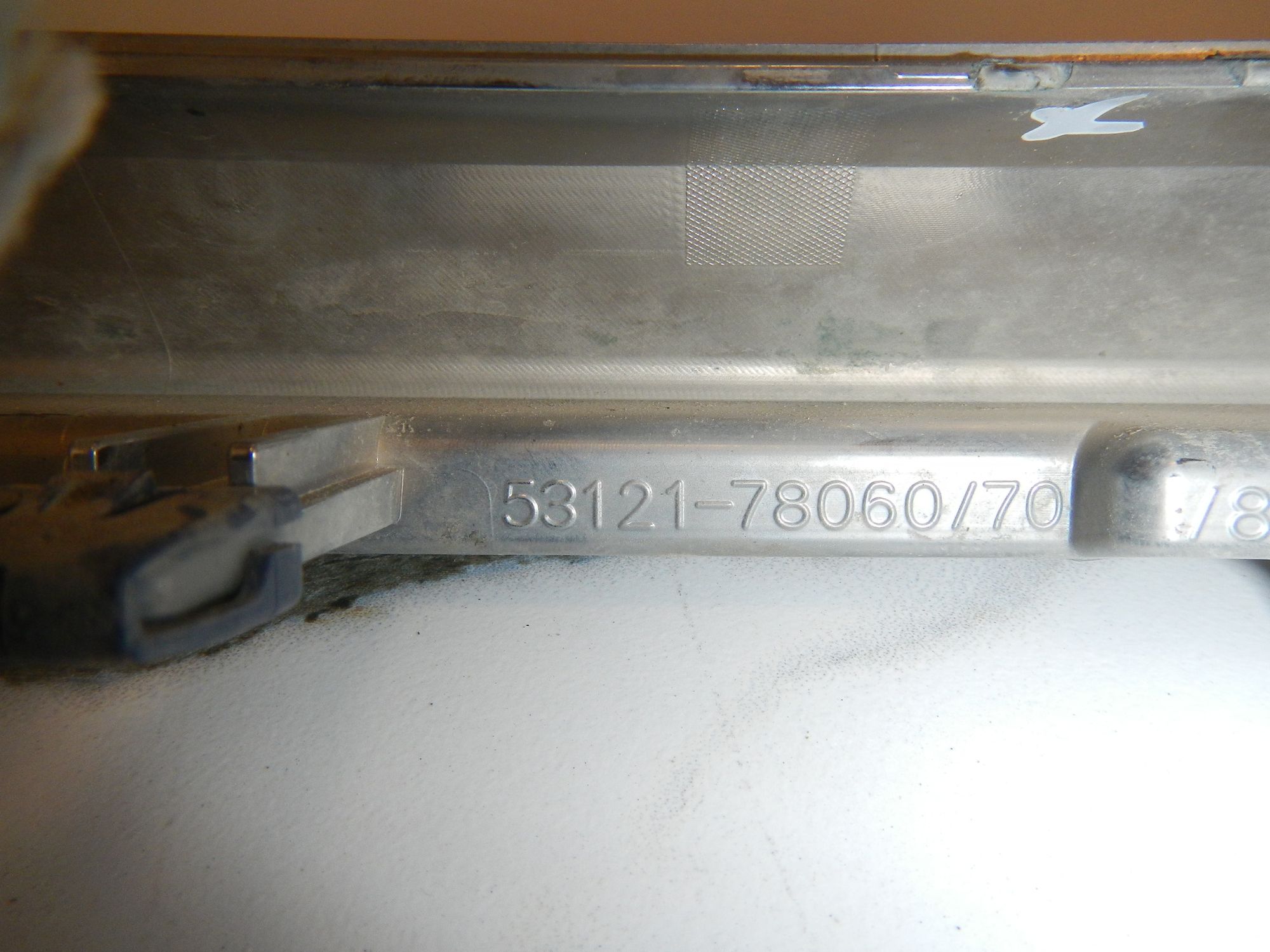 https://gcs.partsauto.market/rn-stockpro.appspot.com/thmbs/b135e93f2d106a11df5e4386431c5e55/fcd052d95dfef1389d7fa656cfbbe407/f9b410e1126f33f681af7846479608e9.jpg
