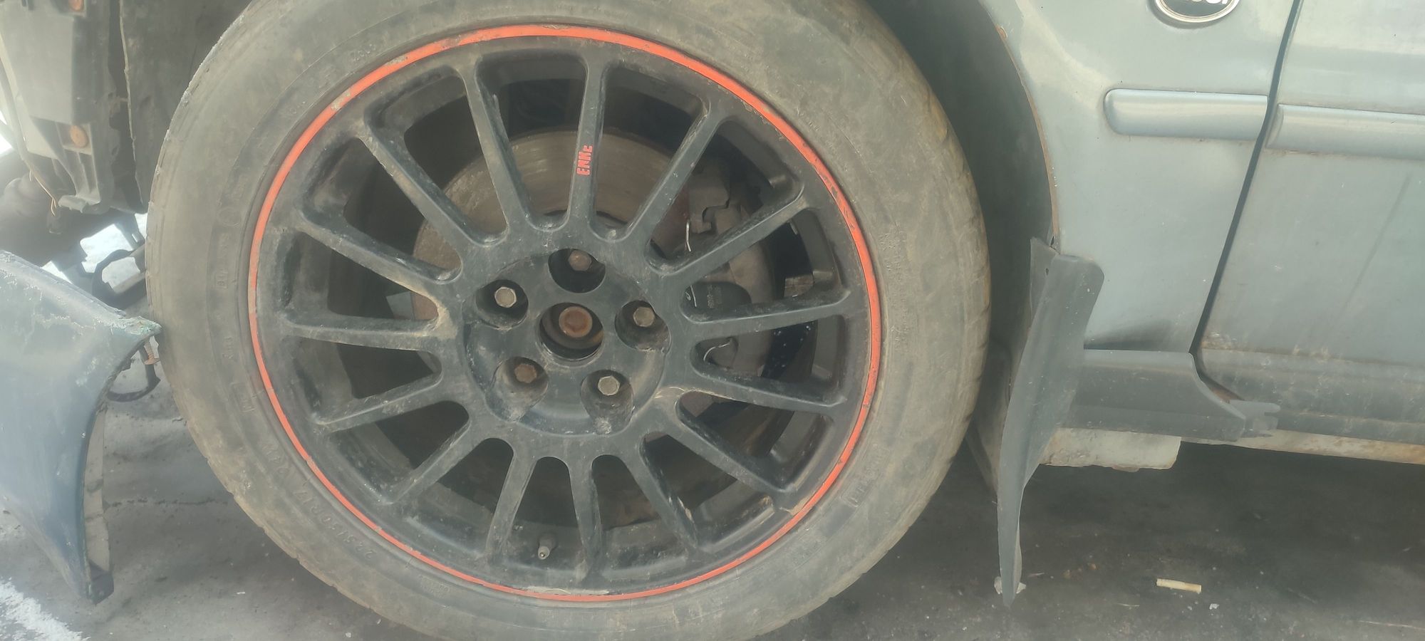 Колеса в сборе r17 5x112