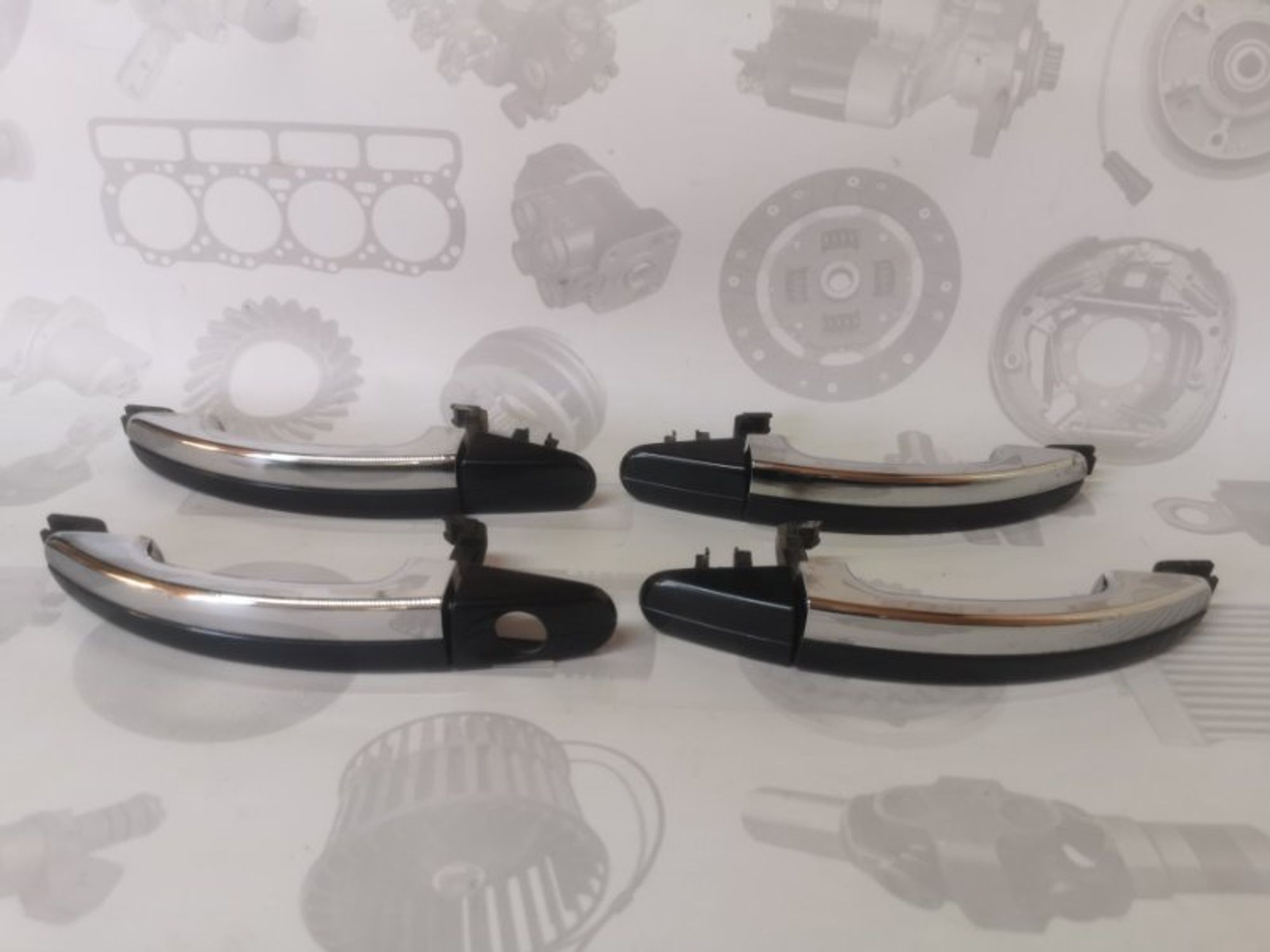 Ручки дверей комплект наружные Ford Focus 2 1484761
