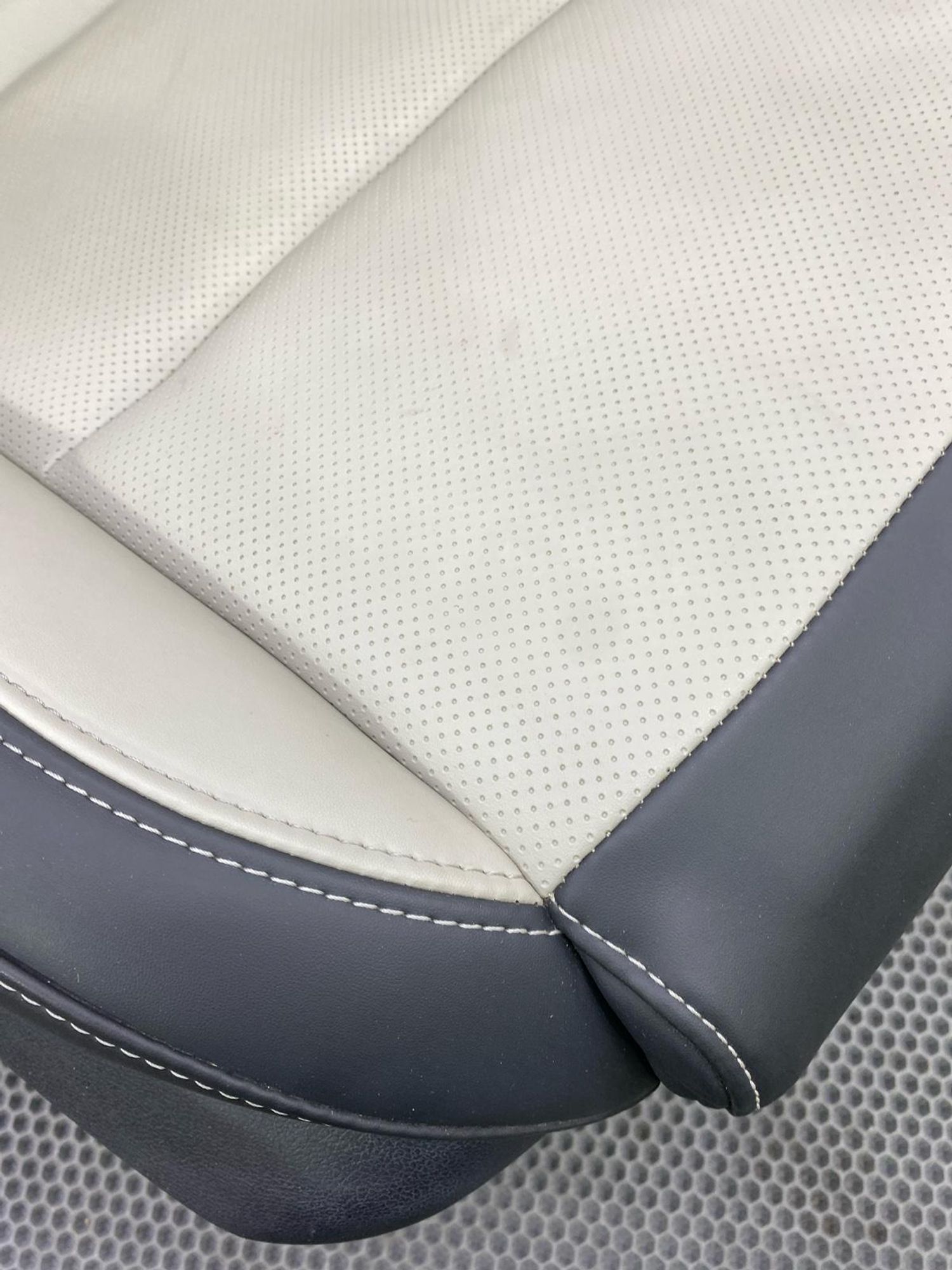 https://gcs.partsauto.market/rn-stockpro.appspot.com/thmbs/c8f07ba63eb5b2f0f6006ea854bf8f7d/032041cb12e41838b57e8aa7a87a7731/569ffa70d1dfefccda6c1ec2c177f285.jpg