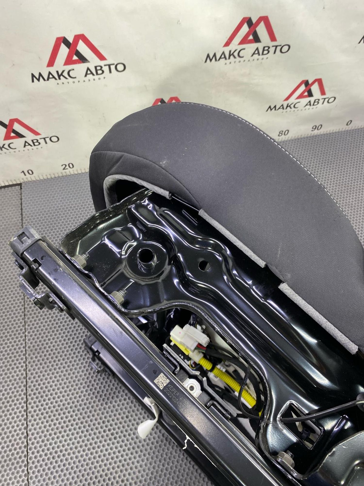 https://gcs.partsauto.market/rn-stockpro.appspot.com/thmbs/c8f07ba63eb5b2f0f6006ea854bf8f7d/032041cb12e41838b57e8aa7a87a7731/fc022d649146350f05da38332acc65f5.jpg
