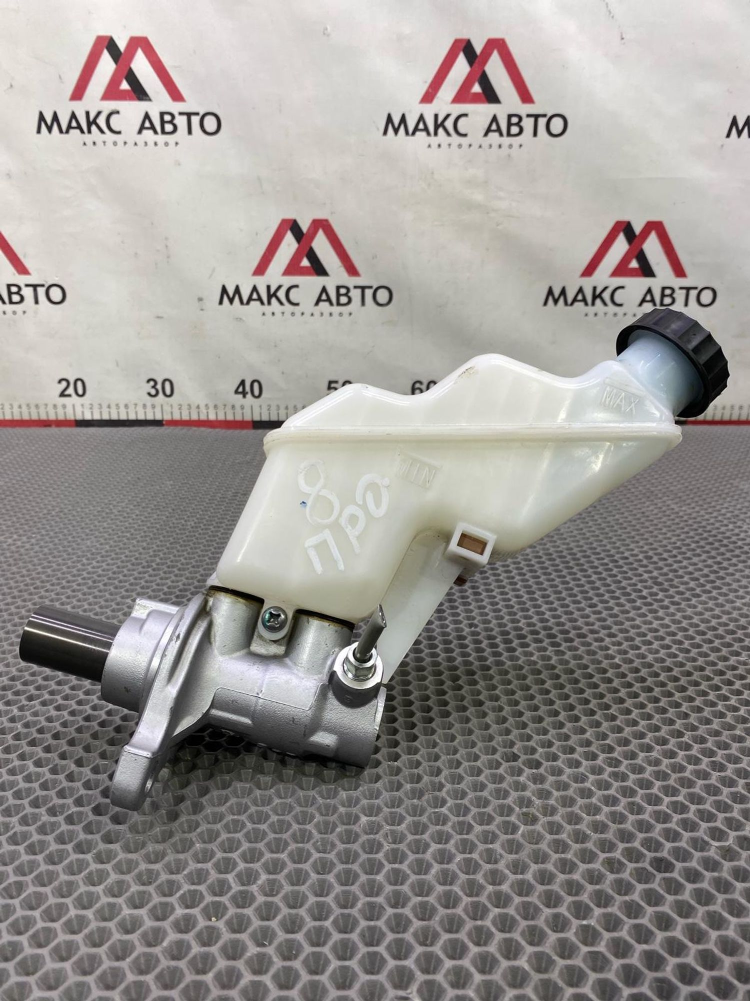 https://gcs.partsauto.market/rn-stockpro.appspot.com/thmbs/c8f07ba63eb5b2f0f6006ea854bf8f7d/1d36ee69e9669208af9354d8578eb1ff/0db145343eaa8bc67fc2048483bebeb6.jpg
