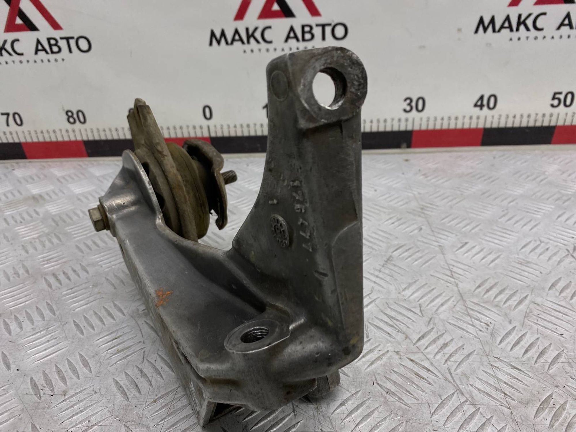 https://gcs.partsauto.market/rn-stockpro.appspot.com/thmbs/c8f07ba63eb5b2f0f6006ea854bf8f7d/1e61a2f2d141caa6712bde3e8cb07ccd/095a21510db296d637d9f3acec04eeda.jpg
