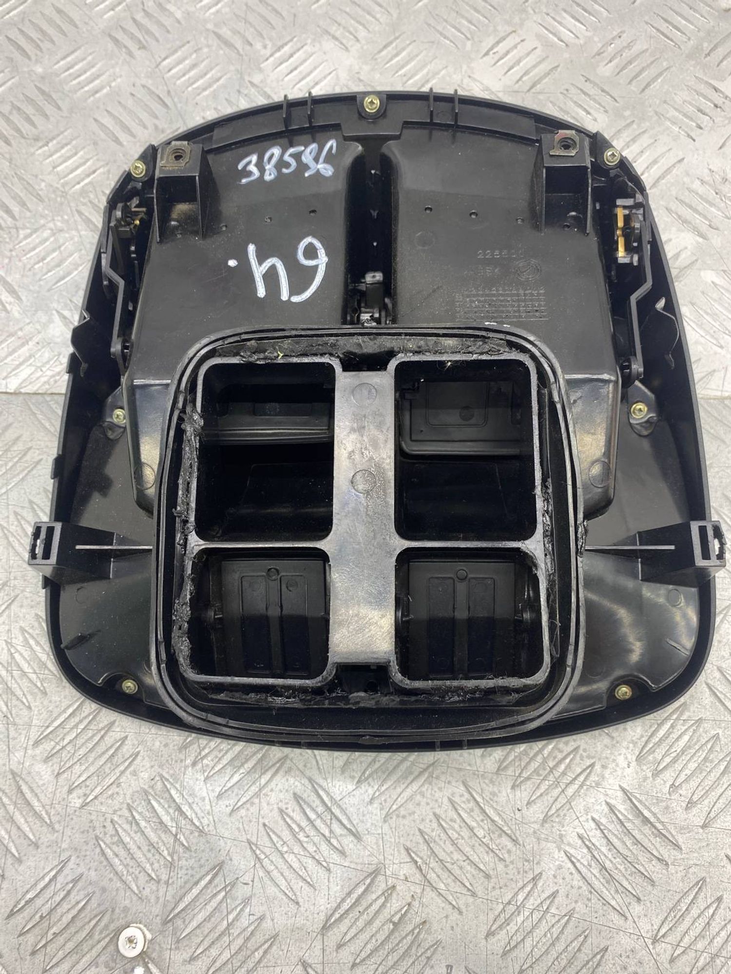 https://gcs.partsauto.market/rn-stockpro.appspot.com/thmbs/c8f07ba63eb5b2f0f6006ea854bf8f7d/2182b37c64b95afebaa182ee1dbb125c/7f12136a588089c739f5b344ee31c7d9.jpg