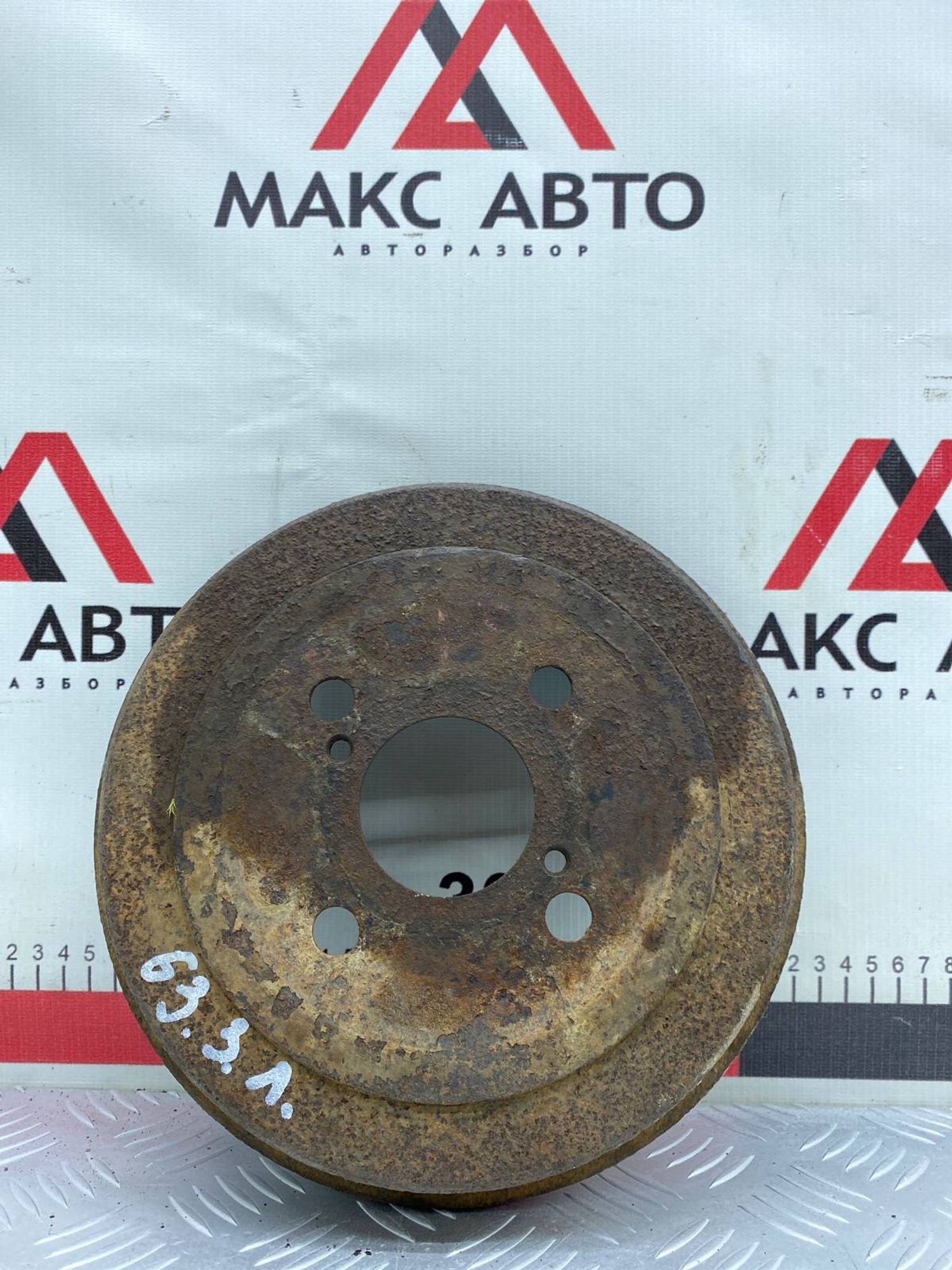 Б/У тормозной барабан Toyota Corolla Fielder NZE120 1NZFE 1.5L 2002 Задн. Лев.