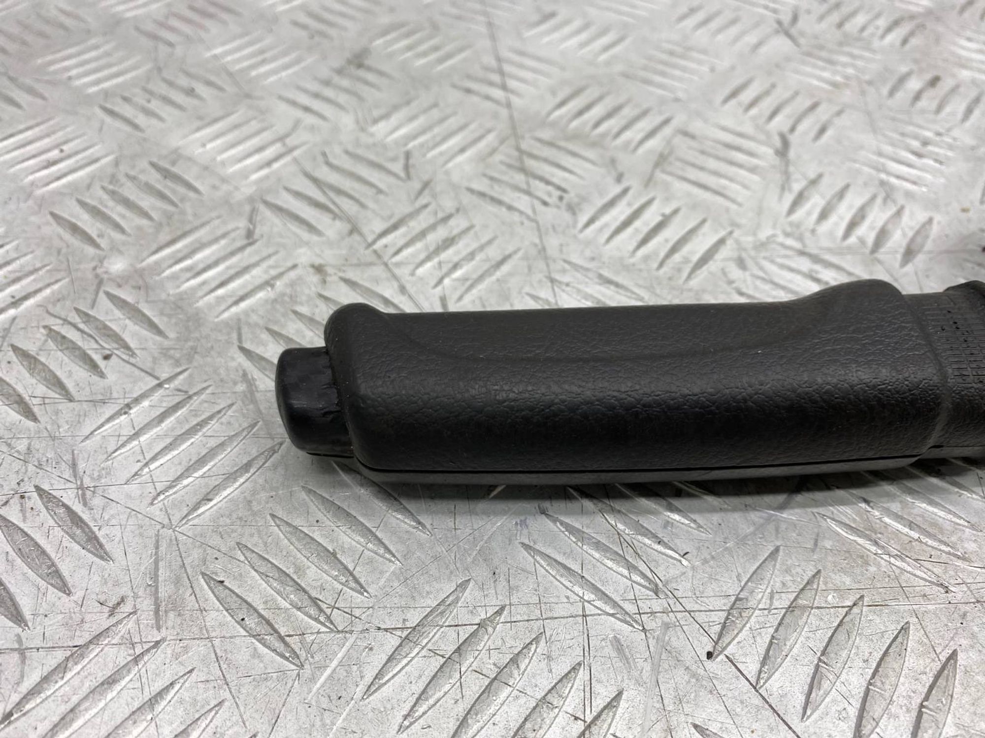 https://gcs.partsauto.market/rn-stockpro.appspot.com/thmbs/c8f07ba63eb5b2f0f6006ea854bf8f7d/266277599a111f54d6b4b1f8b17884bc/27fdb58658a7a7518cdc2d1d5b16f4e5.jpg