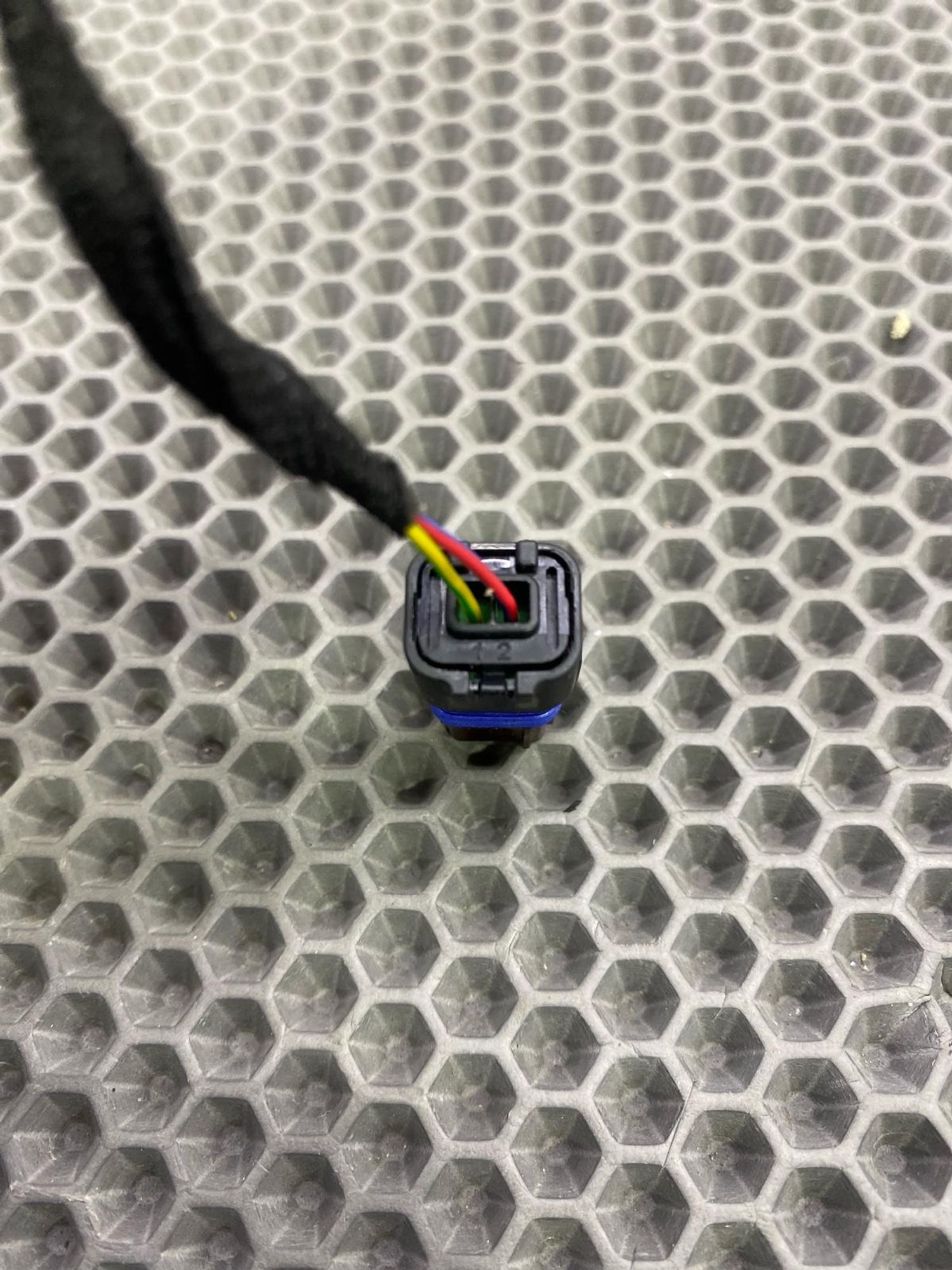 https://gcs.partsauto.market/rn-stockpro.appspot.com/thmbs/c8f07ba63eb5b2f0f6006ea854bf8f7d/2a4134cf0de50cd606fe3a813b7789ce/8cb68db5427bb2668576e8fbb2220f60.jpg