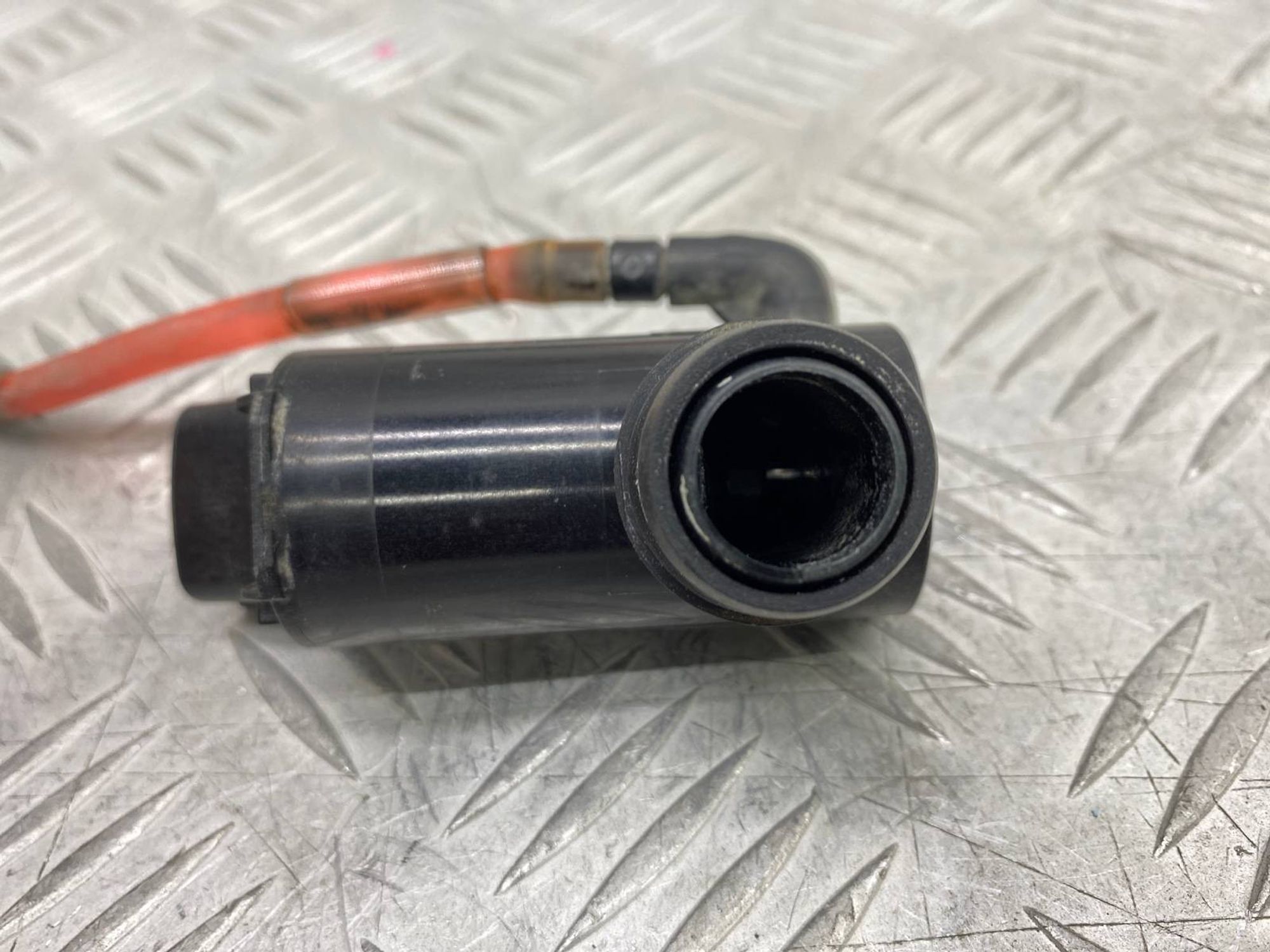 https://gcs.partsauto.market/rn-stockpro.appspot.com/thmbs/c8f07ba63eb5b2f0f6006ea854bf8f7d/462f085448f272f5a2775bb7ef88e200/4911406435c32f90fd9b0c1ff069bfb4.jpg