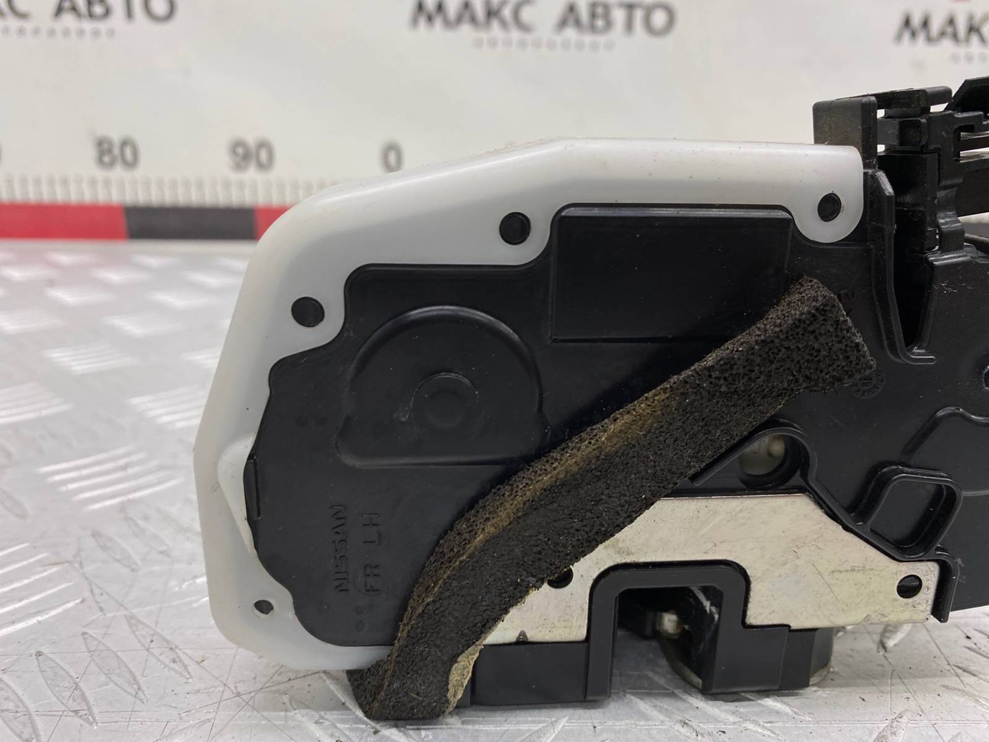 https://gcs.partsauto.market/rn-stockpro.appspot.com/thmbs/c8f07ba63eb5b2f0f6006ea854bf8f7d/4e25ebf11da115b35ff0c6a6397145e6/c647a1e0c4d01e3dc0bde12a5cb17628.jpg