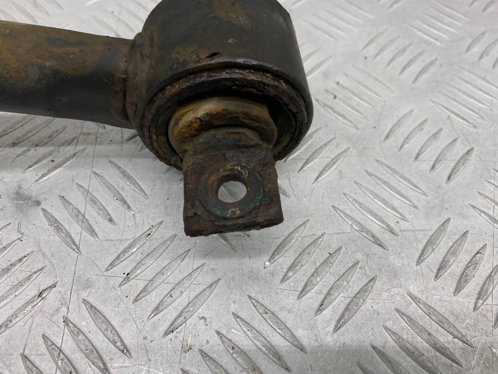 https://gcs.partsauto.market/rn-stockpro.appspot.com/thmbs/c8f07ba63eb5b2f0f6006ea854bf8f7d/4e69e3184d5d058ad2f2c8fef32c4901/4b91519481d1daff063c80d08cc94062.jpg
