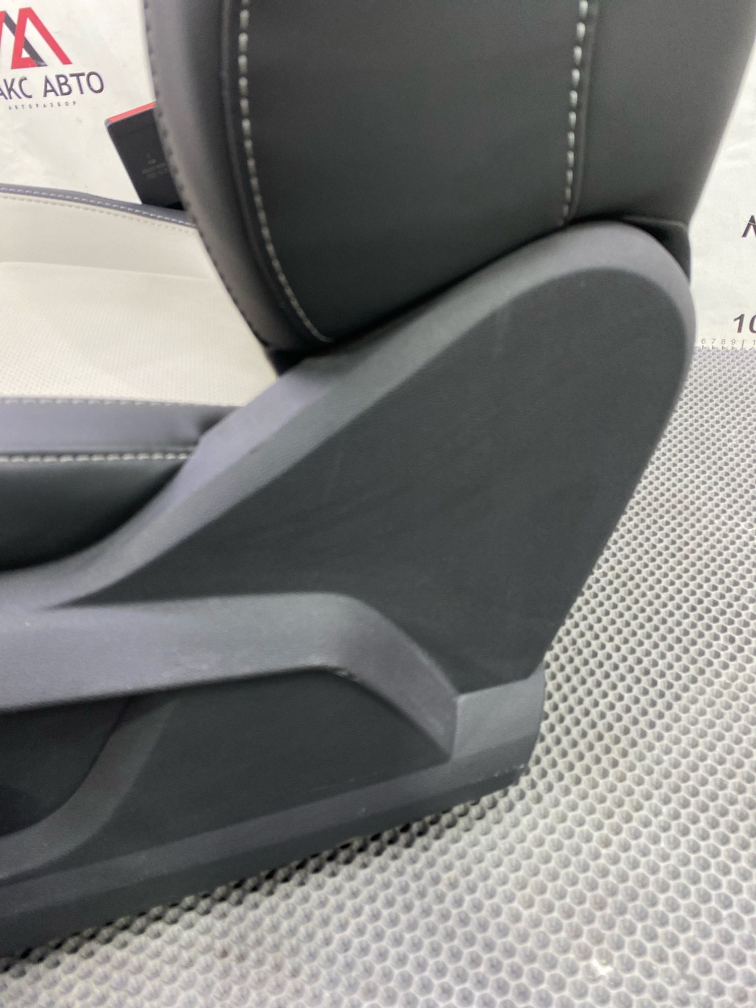 https://gcs.partsauto.market/rn-stockpro.appspot.com/thmbs/c8f07ba63eb5b2f0f6006ea854bf8f7d/587f02ccd94b0a6d7ba320bcbd074e36/76dc5101cbefc59f37b8dde4a7b1e184.jpg