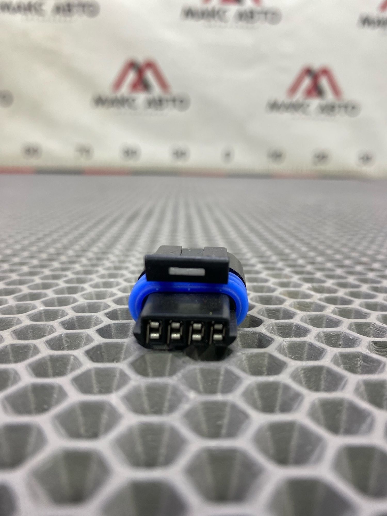 https://gcs.partsauto.market/rn-stockpro.appspot.com/thmbs/c8f07ba63eb5b2f0f6006ea854bf8f7d/5a7f851d50f65b2d5106cddde663ad31/eca90b3aa1f09326bb8cf9cbb1bf9806.jpg