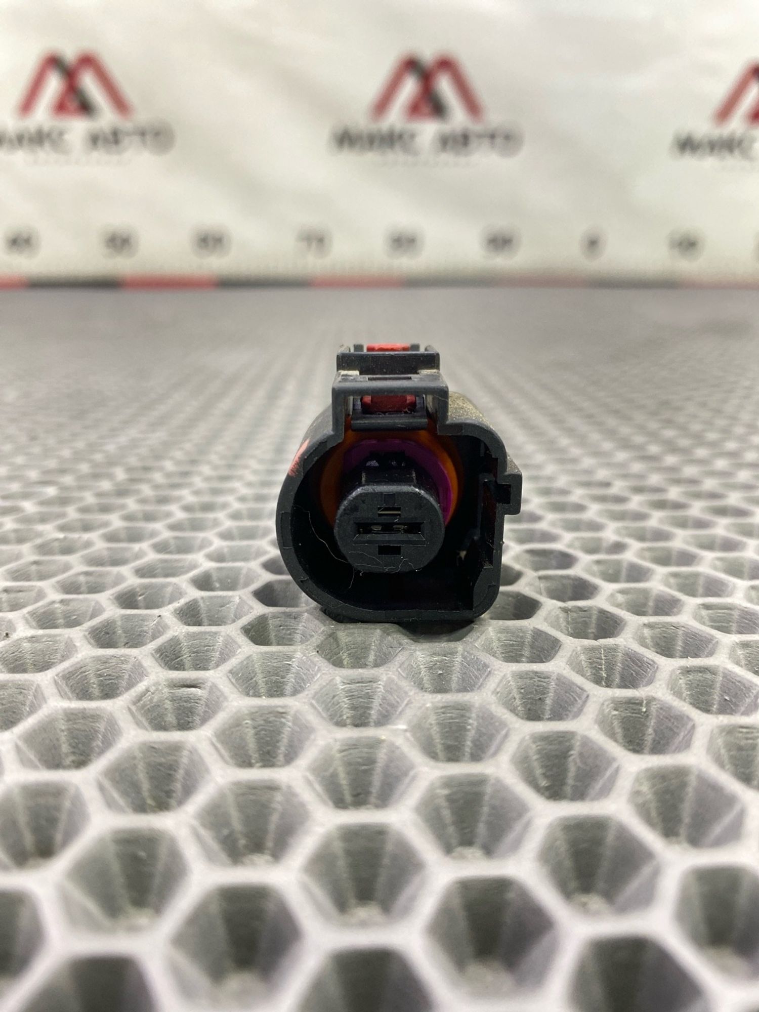 https://gcs.partsauto.market/rn-stockpro.appspot.com/thmbs/c8f07ba63eb5b2f0f6006ea854bf8f7d/60437e7c9f3b188d860c083053d097bc/b27f95145e53988360c49a1878cd2227.jpg
