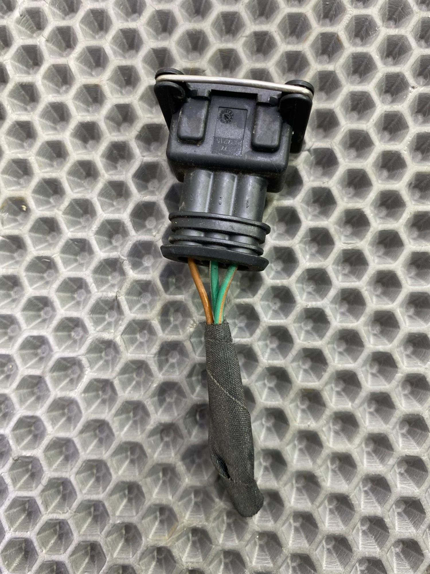 https://gcs.partsauto.market/rn-stockpro.appspot.com/thmbs/c8f07ba63eb5b2f0f6006ea854bf8f7d/71766025a73cb19ef60d1cb0da21f2b4/19931fd5fcae59caef10b52dbccbecde.jpg