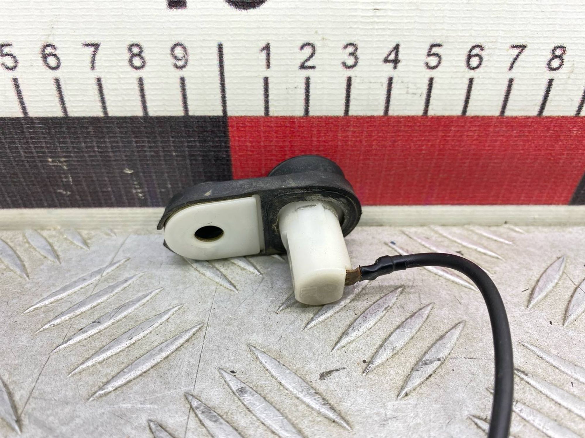 https://gcs.partsauto.market/rn-stockpro.appspot.com/thmbs/c8f07ba63eb5b2f0f6006ea854bf8f7d/7245d20ef07dc8a17930e9110a794cfd/251262afa8377b673b83f443f8f88aee.jpg