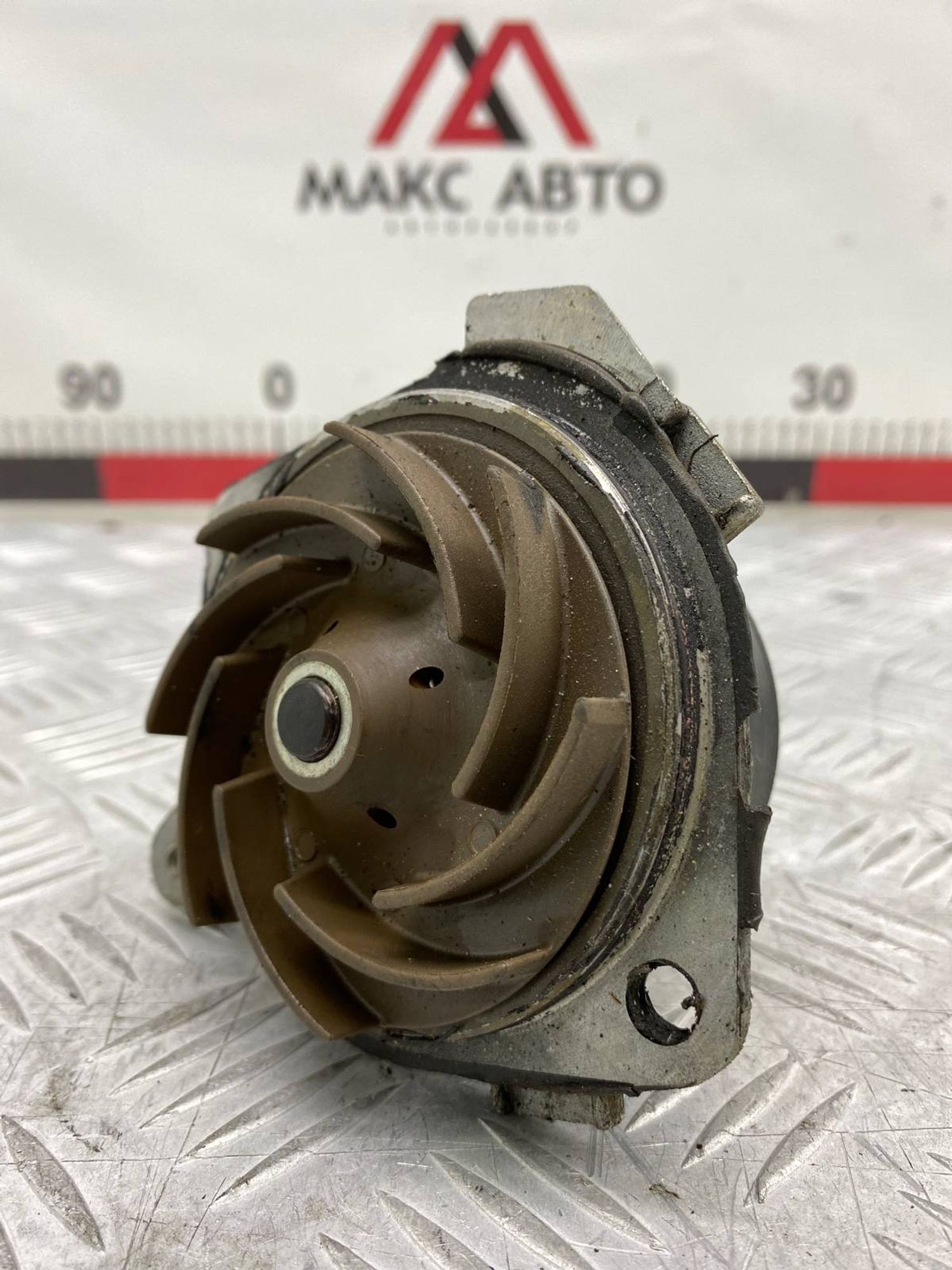 https://gcs.partsauto.market/rn-stockpro.appspot.com/thmbs/c8f07ba63eb5b2f0f6006ea854bf8f7d/91fd68bf0aed644d5f1889a376032a95/f39b5a384357f6e76a52dd5f64183eb0.jpg