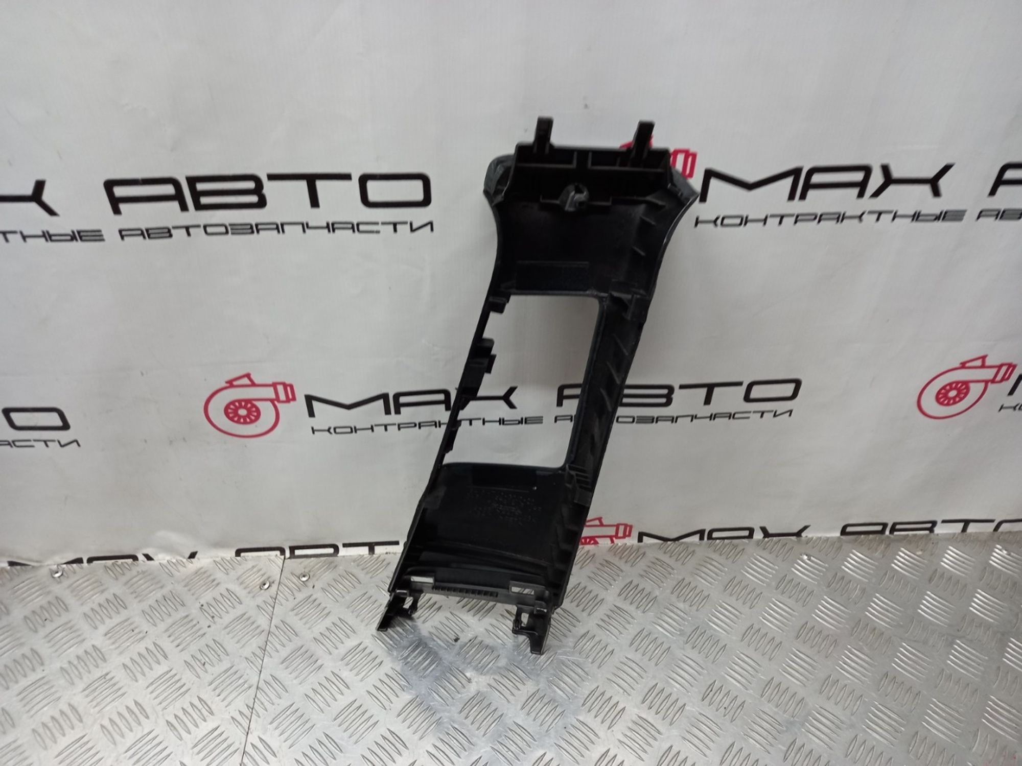 https://gcs.partsauto.market/rn-stockpro.appspot.com/thmbs/c8f07ba63eb5b2f0f6006ea854bf8f7d/a358befc33ee368802d4d4de769f7c52/29084c564fd3cb1349738a9e1105a2ee.jpg