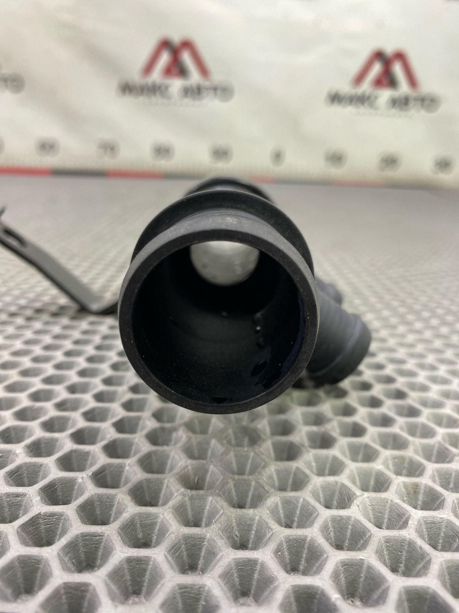 https://gcs.partsauto.market/rn-stockpro.appspot.com/thmbs/c8f07ba63eb5b2f0f6006ea854bf8f7d/b4494c2b19e8604939333b3cc3c0f8a4/091c819e639a60b806c0cbd0db5a5f38.jpg