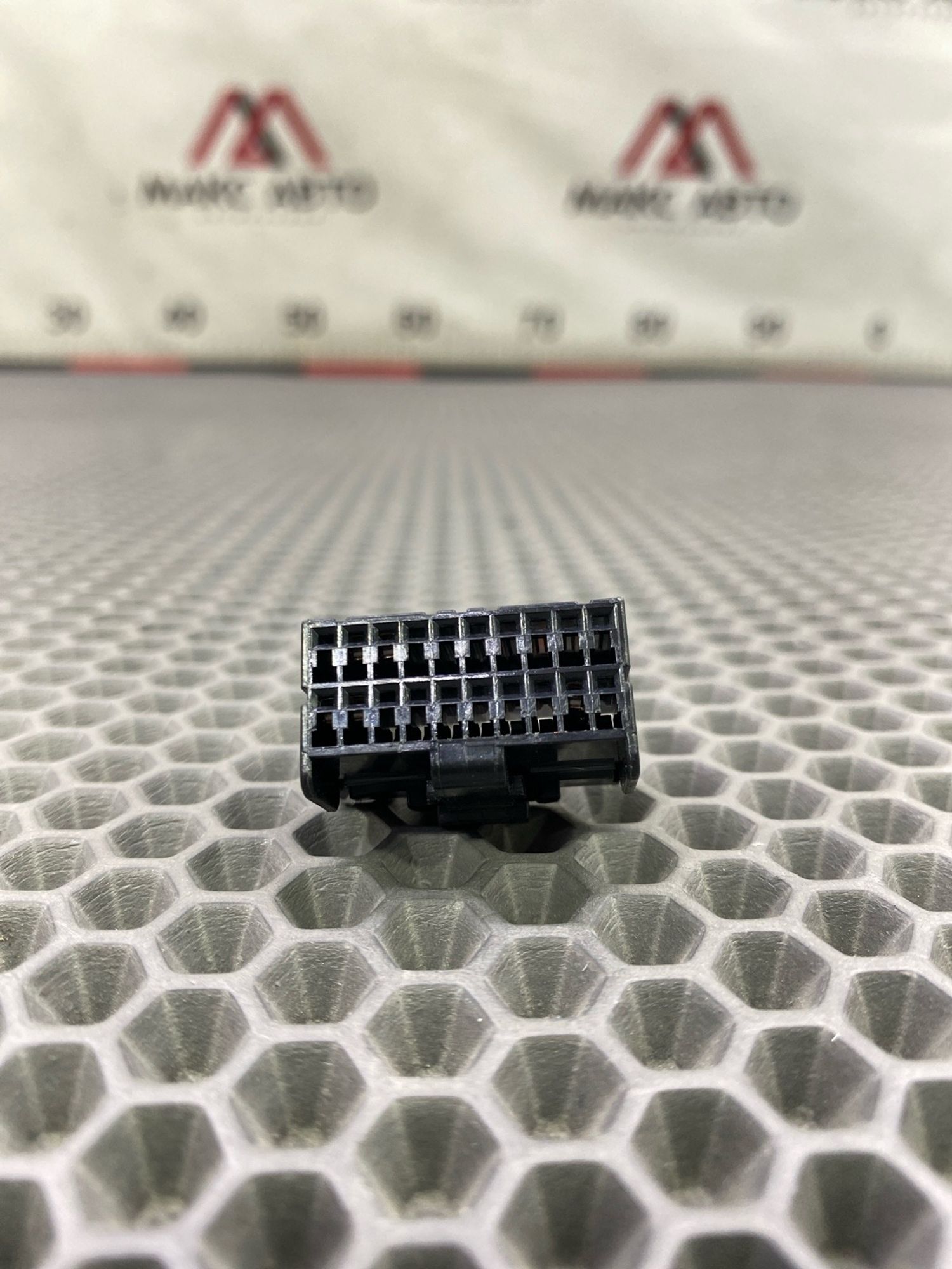 https://gcs.partsauto.market/rn-stockpro.appspot.com/thmbs/c8f07ba63eb5b2f0f6006ea854bf8f7d/b49698574d827e70147969c0c44fca2d/3217729d9f271734739e0d527300a38a.jpg
