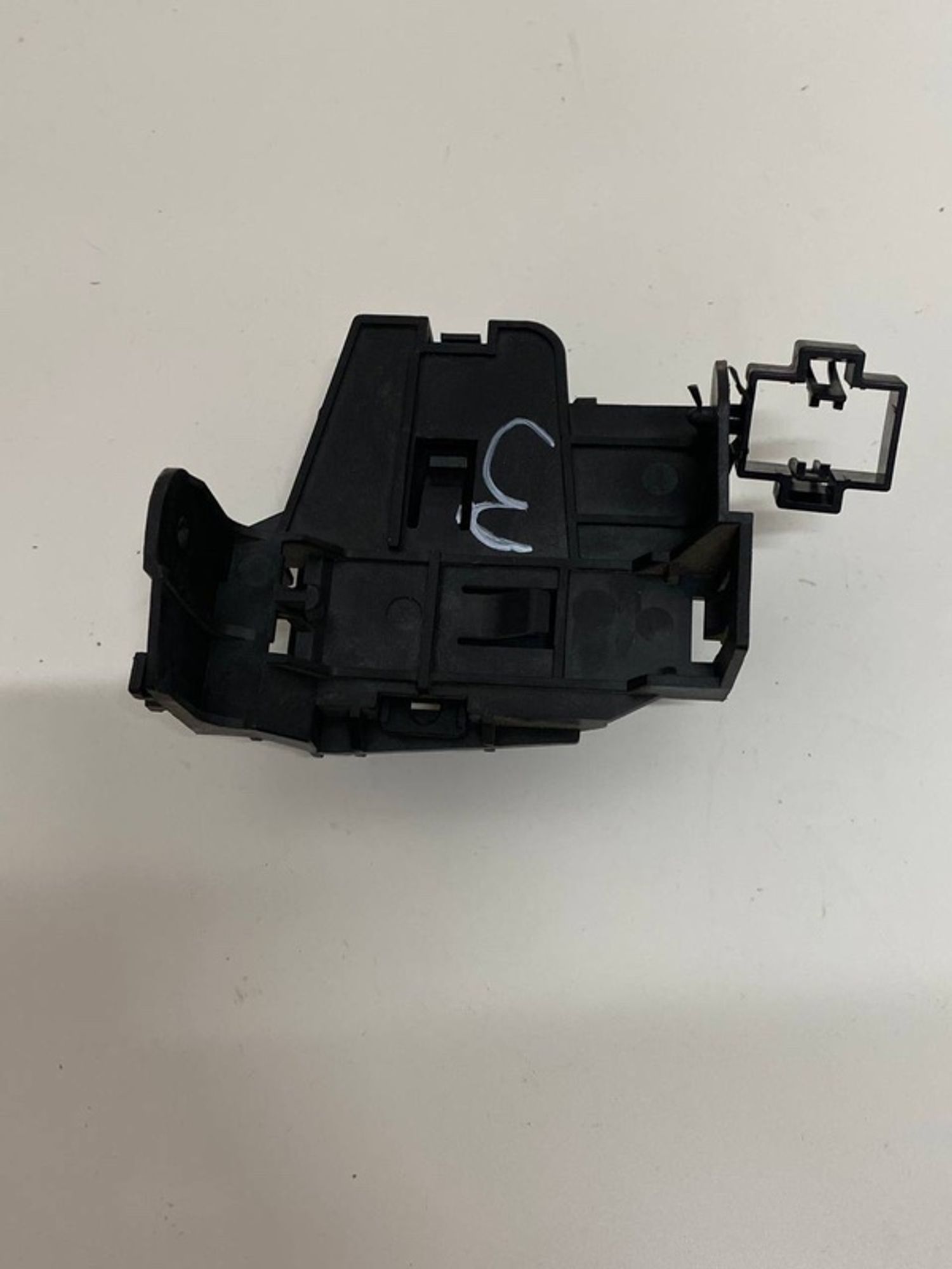 https://gcs.partsauto.market/rn-stockpro.appspot.com/thmbs/c8f07ba63eb5b2f0f6006ea854bf8f7d/b5394b5fb3187626076606e9ae688619/3e8f796d999e11f349bbeb37591018ea.jpg