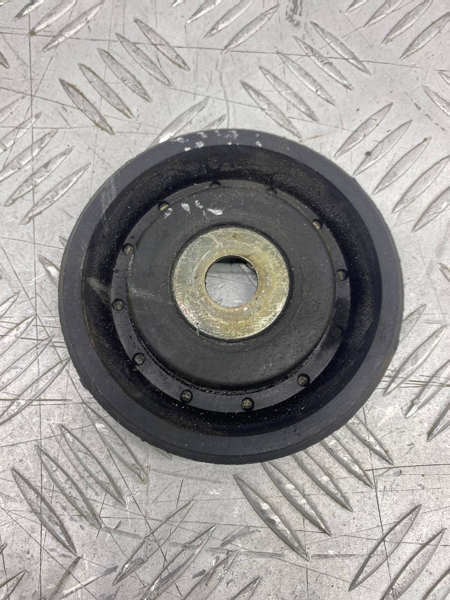 https://gcs.partsauto.market/rn-stockpro.appspot.com/thmbs/c8f07ba63eb5b2f0f6006ea854bf8f7d/b9ab134d383f35bb5b07596f6fee3116/c6fb4ce38ac0650aff7e4d43bb8c7b32.jpg