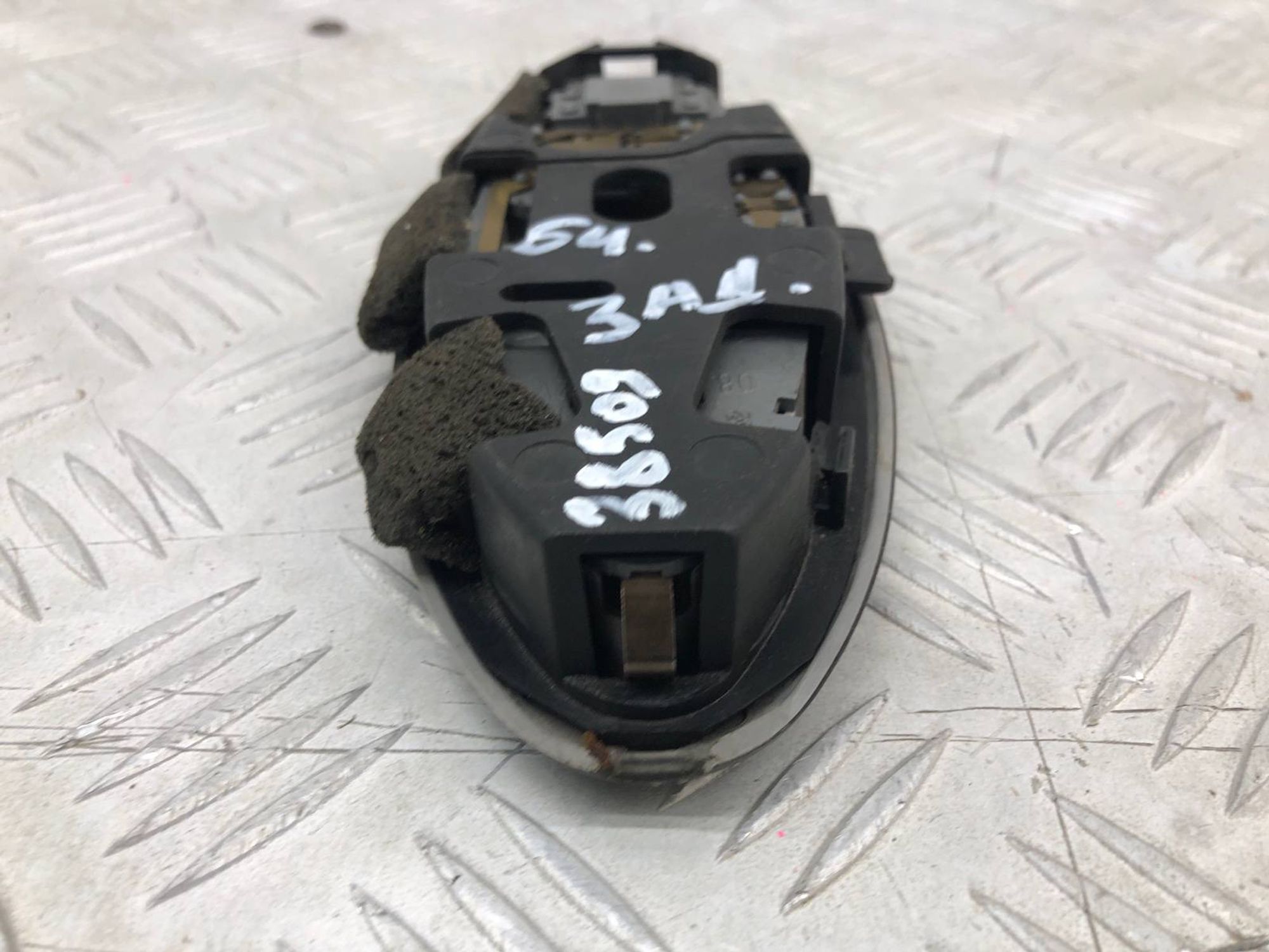 https://gcs.partsauto.market/rn-stockpro.appspot.com/thmbs/c8f07ba63eb5b2f0f6006ea854bf8f7d/c1a5c4ee118d84de7d2895a8d1565b8a/1447fd12c60af14b6b3d000bb74ce6bb.jpg