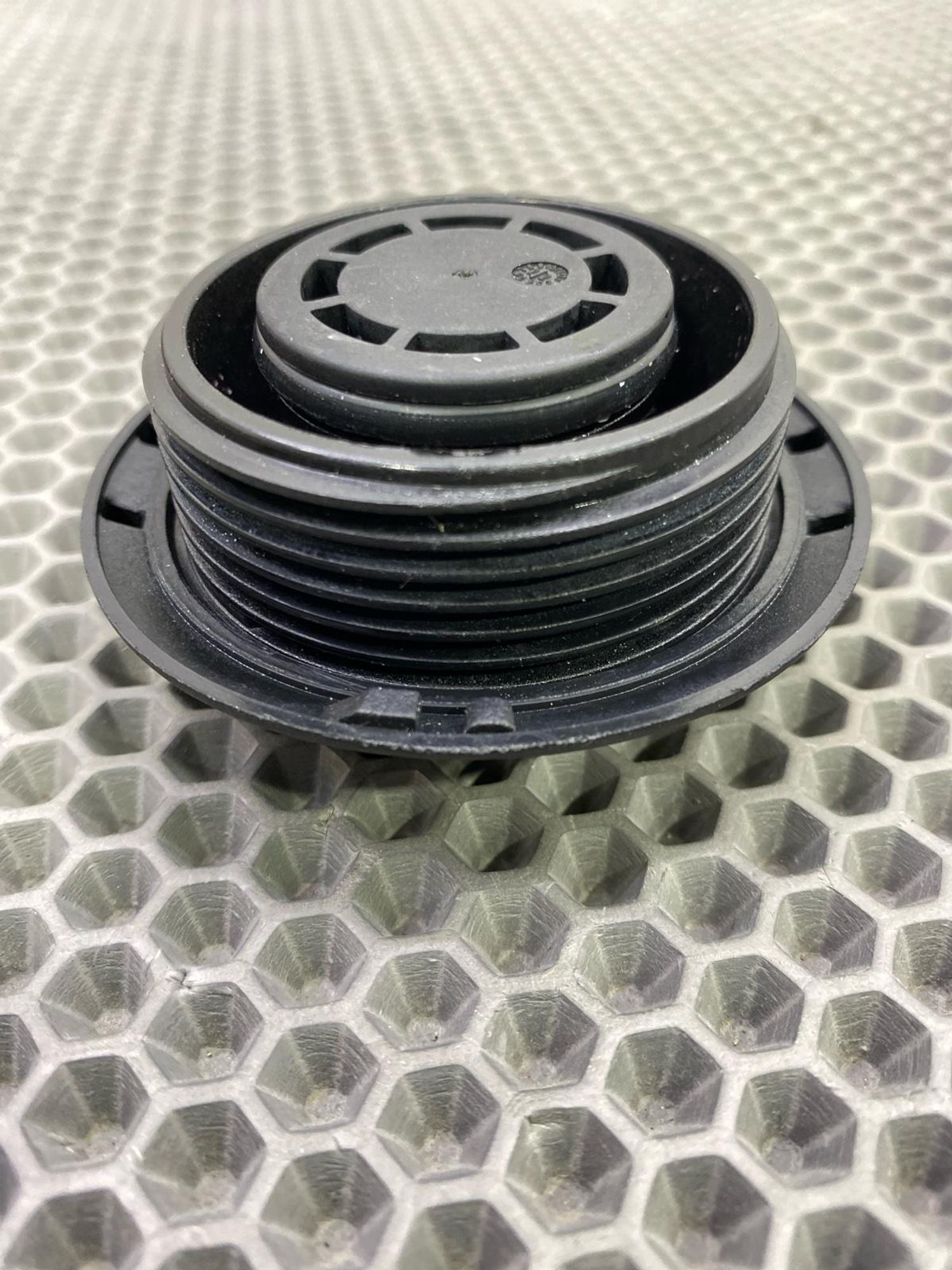 https://gcs.partsauto.market/rn-stockpro.appspot.com/thmbs/c8f07ba63eb5b2f0f6006ea854bf8f7d/c257f3fcddb12bcfc2e98de471224b37/1391a97c027f5fa55b1c3480b9f35a0a.jpg