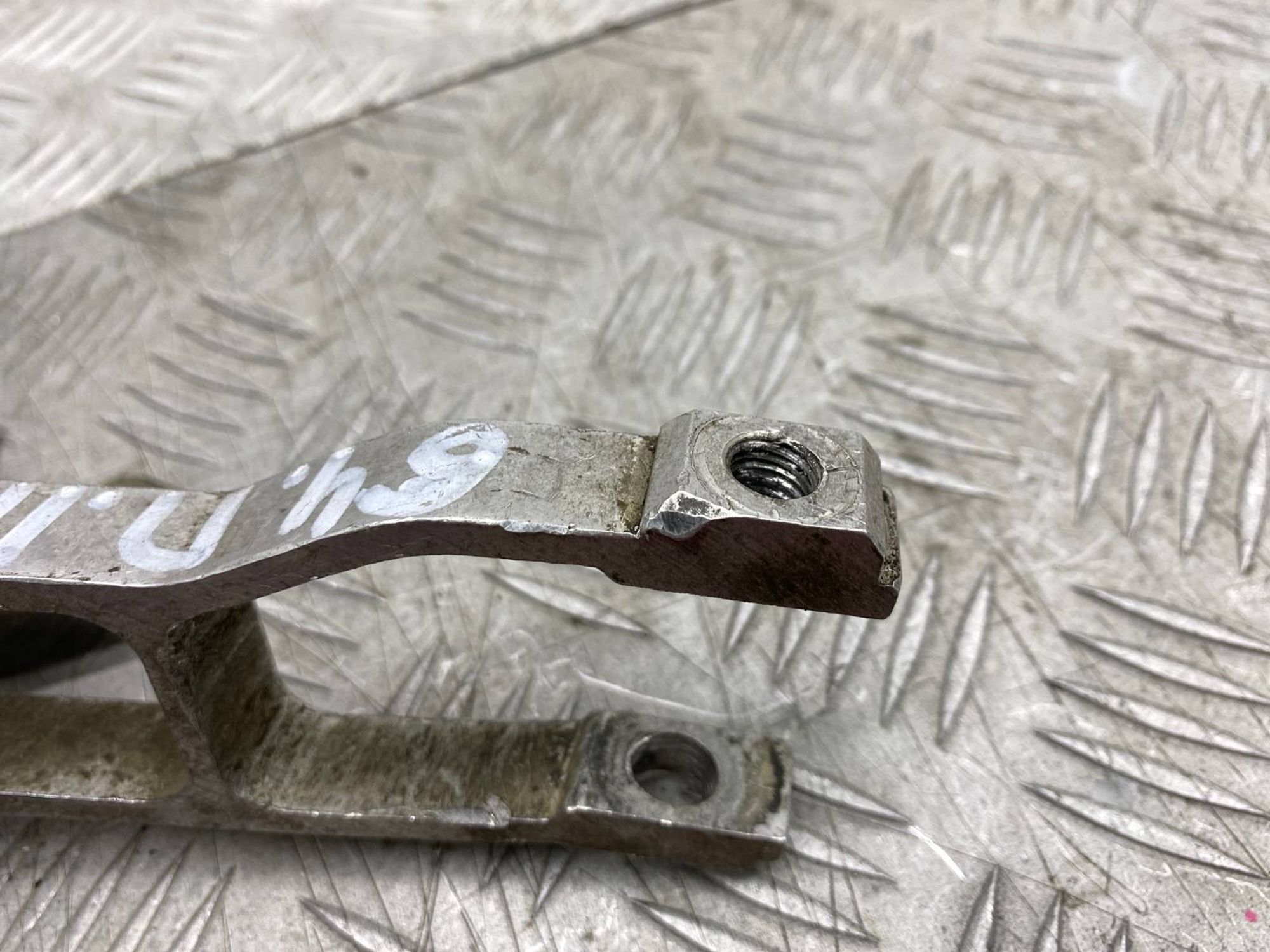 https://gcs.partsauto.market/rn-stockpro.appspot.com/thmbs/c8f07ba63eb5b2f0f6006ea854bf8f7d/ec93a3502938b7232d49635659f432a7/5d3233986bda72b969cd6853a43aebf4.jpg