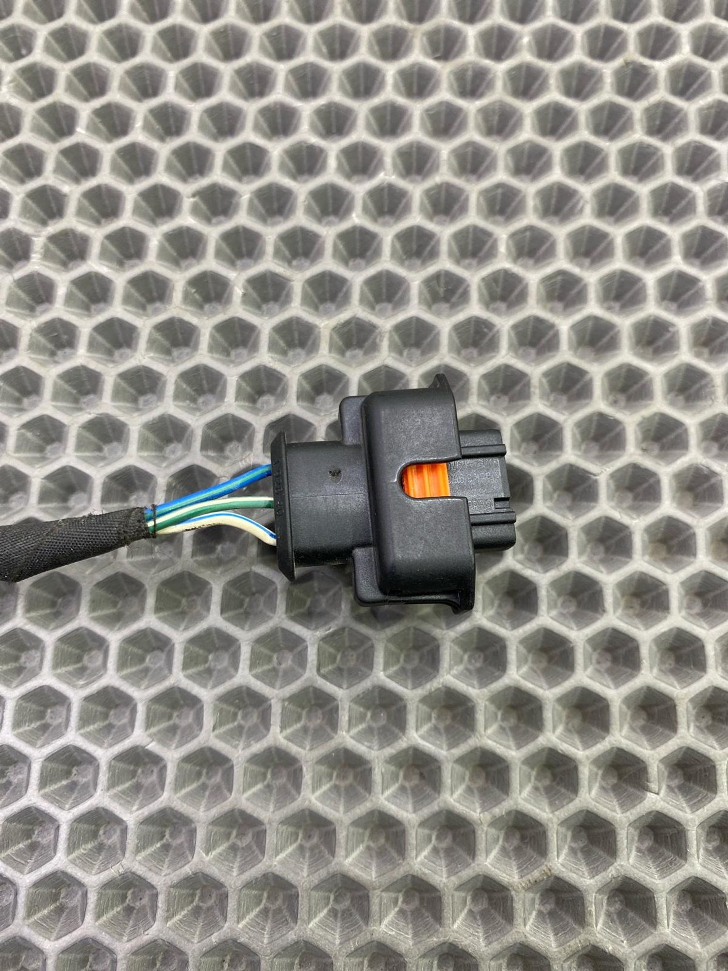 https://gcs.partsauto.market/rn-stockpro.appspot.com/thmbs/c8f07ba63eb5b2f0f6006ea854bf8f7d/f5af22abc7047f9e1d86e2c5770bcee7/101736b1499cc7152e12cf917c505e44.jpg