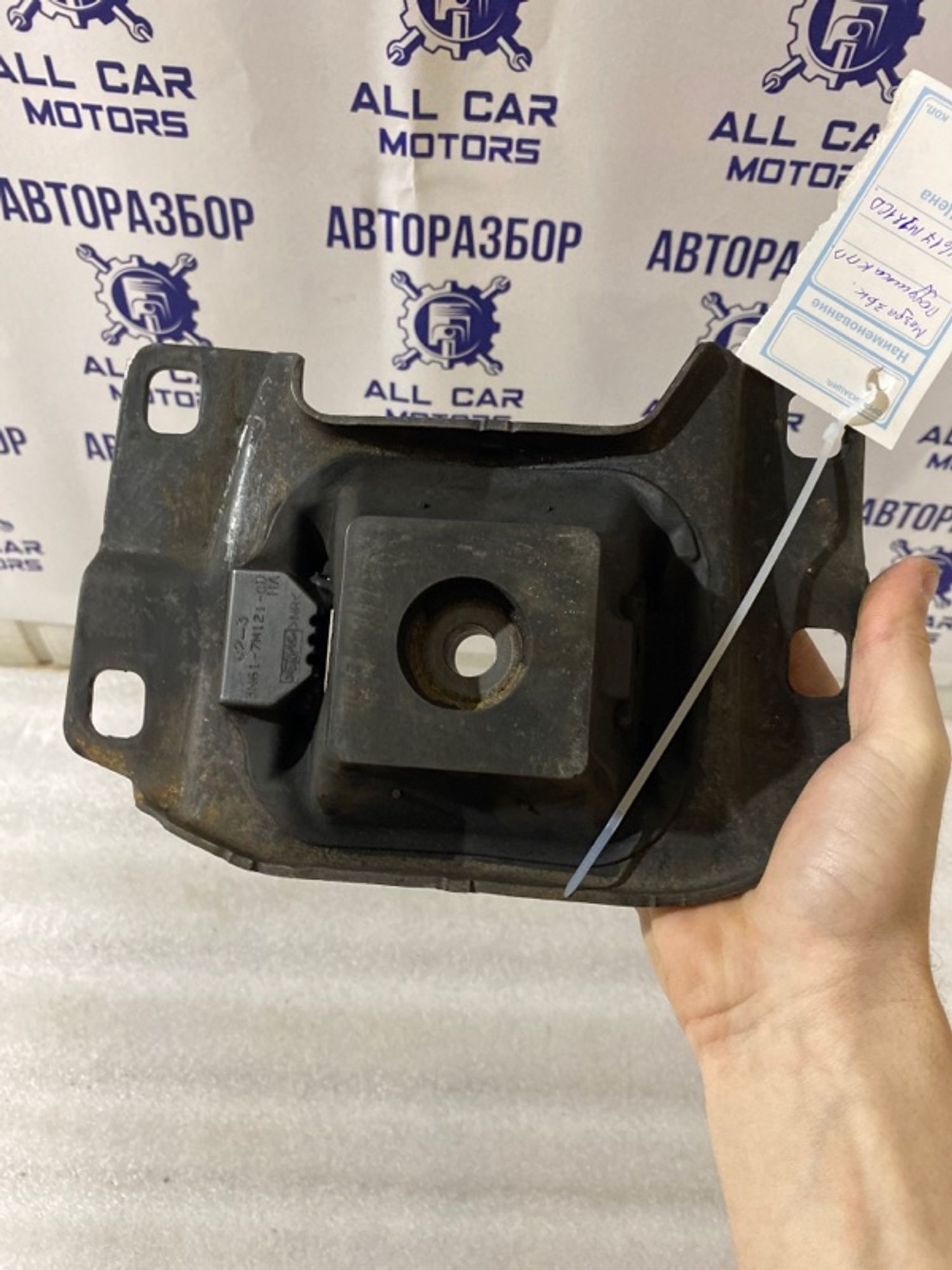 https://gcs.partsauto.market/rn-stockpro.appspot.com/thmbs/d3u0Ji373kfDA3069K6uN56FCF23/parts/213e0030-5a31-5448-943e-1e63578c9cae_8f67a234-23f9-4444-a994-b4a2fc722bdc.jpg