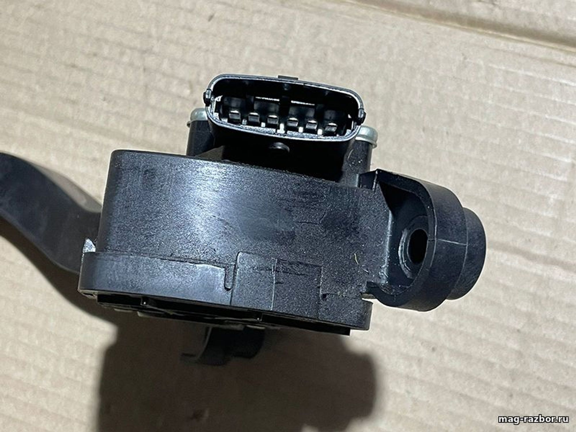 https://gcs.partsauto.market/rn-stockpro.appspot.com/thmbs/d89d66a30f14dbad161fb7a986aa0fe5/parts/c89ccea2-49c7-51e3-8a36-8f9b2347a196_2d0a9b24-f38a-4302-b3bd-77a3f73d020c.jpg