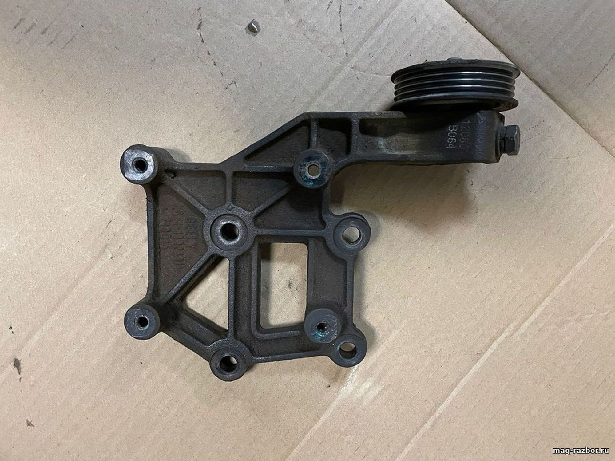 https://gcs.partsauto.market/rn-stockpro.appspot.com/thmbs/d89d66a30f14dbad161fb7a986aa0fe5/parts/f8773e36-b49e-5a47-b2a6-fa521753cc20_1103c349-4892-4c3b-b439-9be72d540c9d.jpg