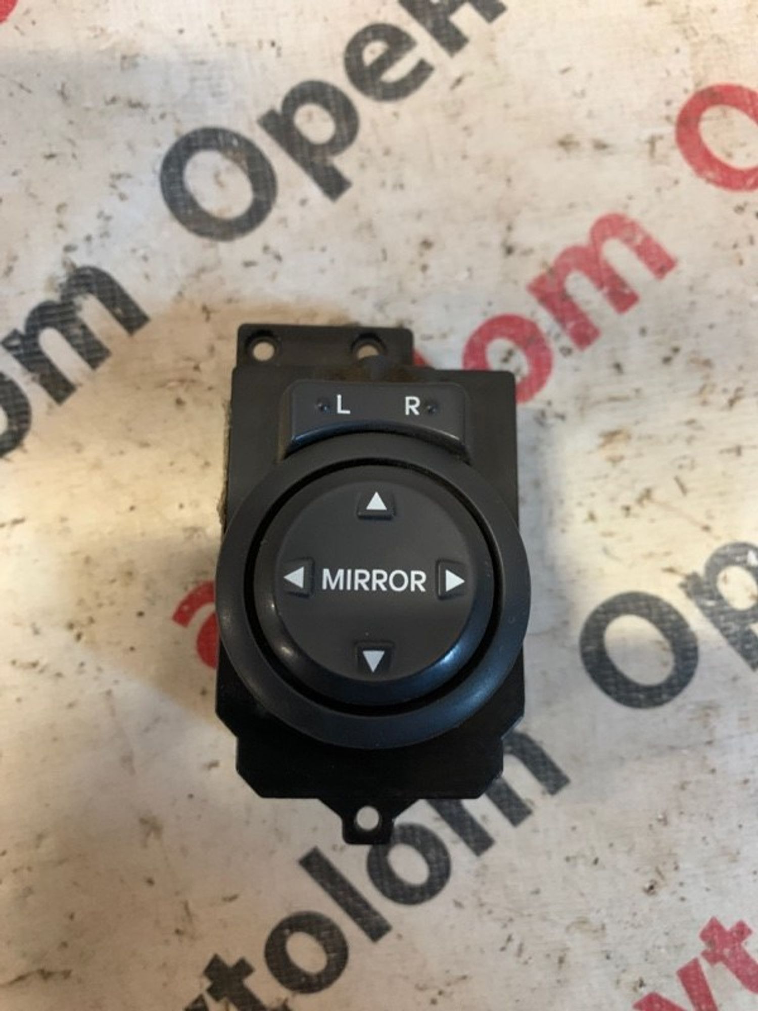 https://gcs.partsauto.market/rn-stockpro.appspot.com/thmbs/d8fcbf2cf753f6ca7cee82516f7261b4/337380a4079cf37857a3b57fc90e21e5/5eab7fc4a3ed2c6a1161e1a947899aa5.jpg