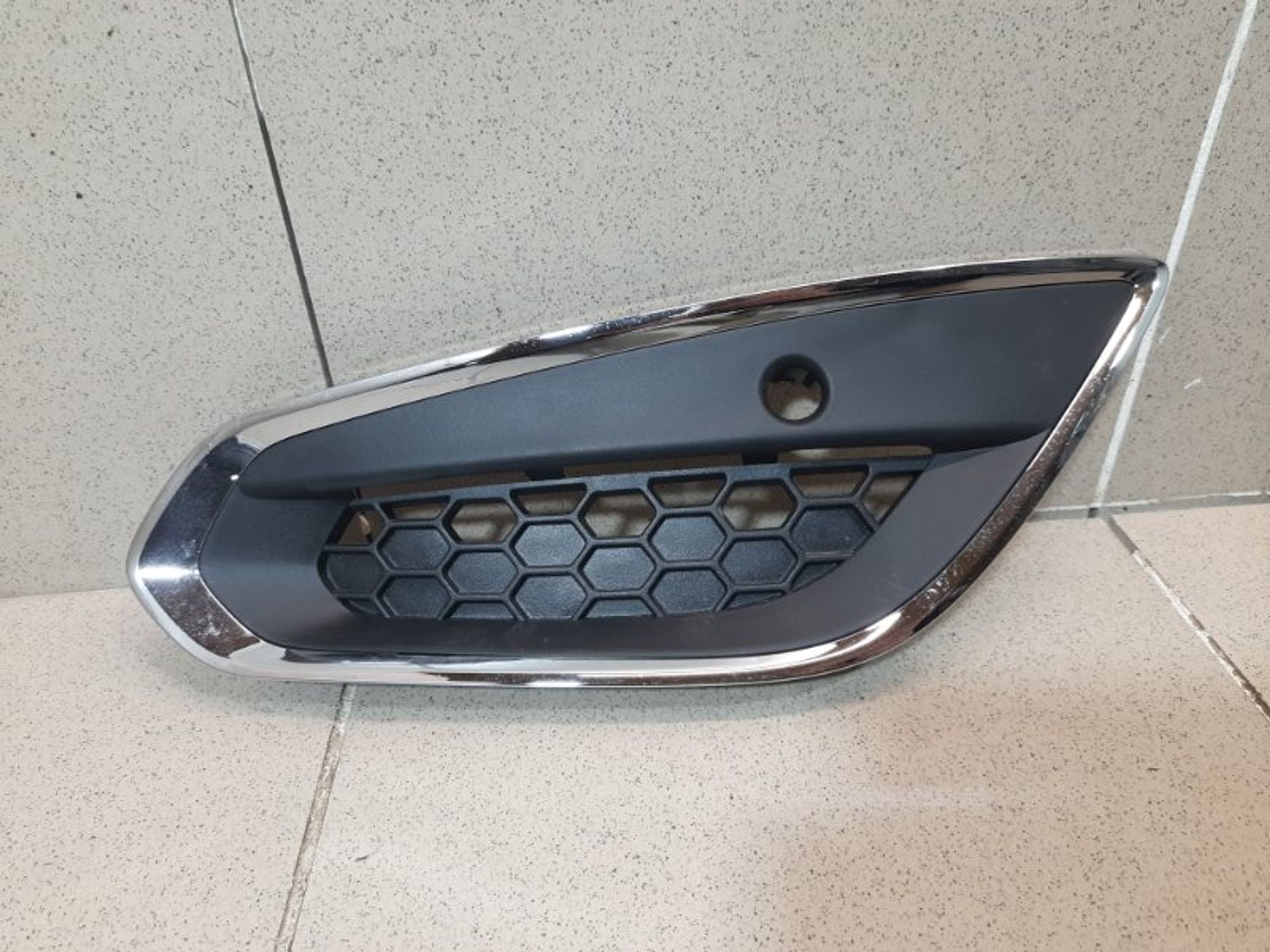 https://gcs.partsauto.market/rn-stockpro.appspot.com/thmbs/dc0eef04b6e03176379763a38d44e994/106420fd32d3733d766a74f9f587e52f/039245cd5e720b7bec2a30ac5402bdab.jpg