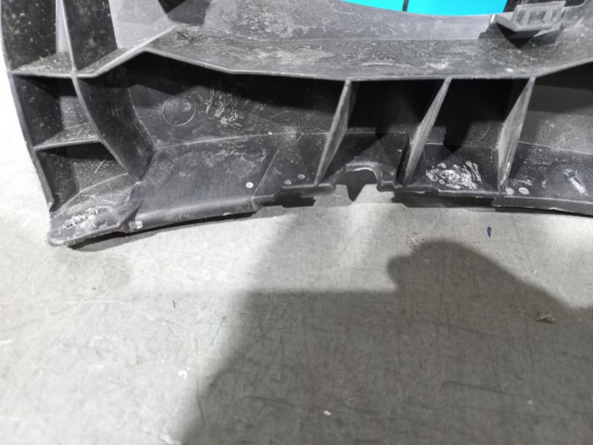 https://gcs.partsauto.market/rn-stockpro.appspot.com/thmbs/dc0eef04b6e03176379763a38d44e994/67efcb30fb0381bb749e1e0028f40ff5/683b58aca729853b93960b4674830be8.jpg